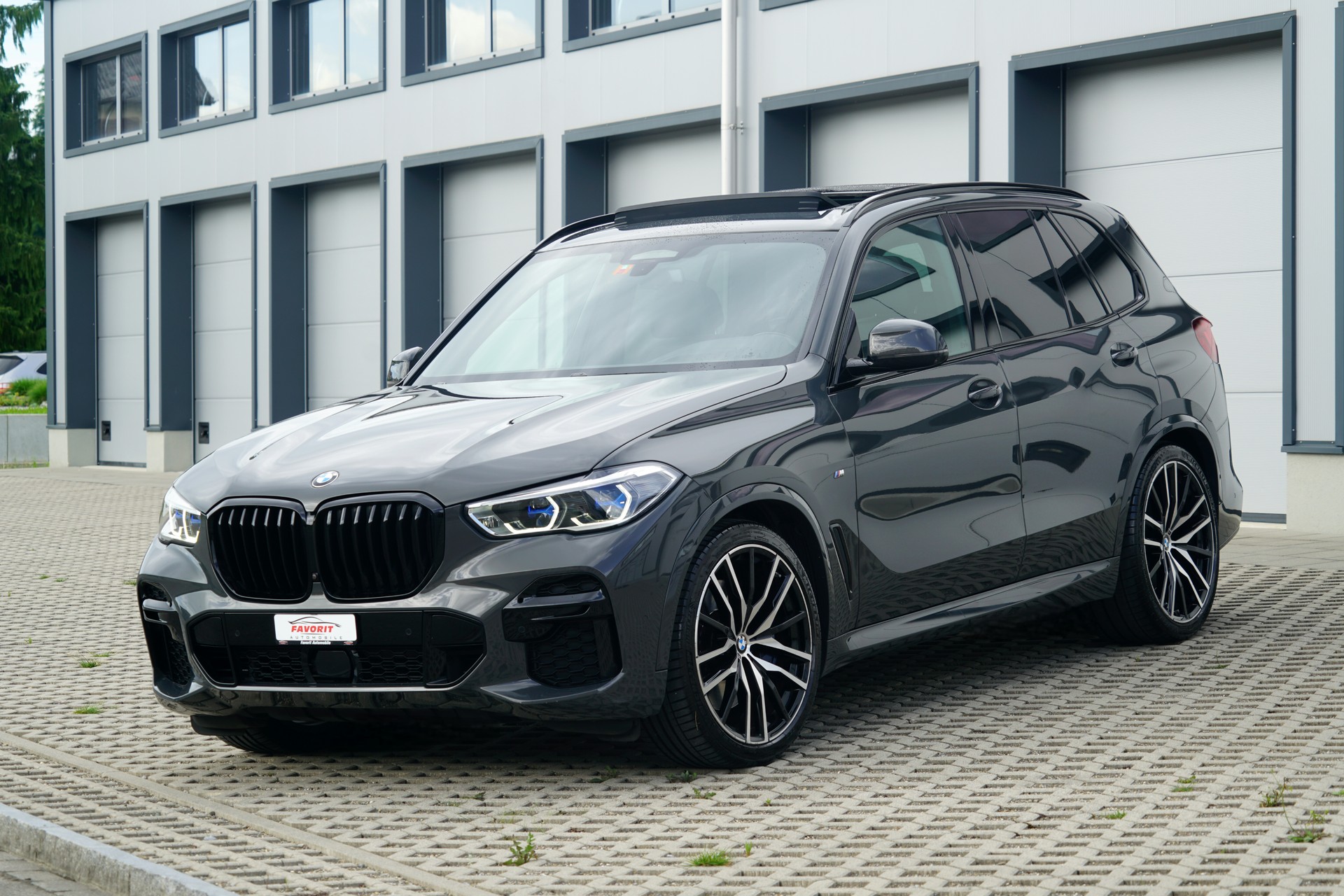 BMW X5 xDrive 48V 40d M Sport Steptronic (CH) **7-Sitze**-image-1