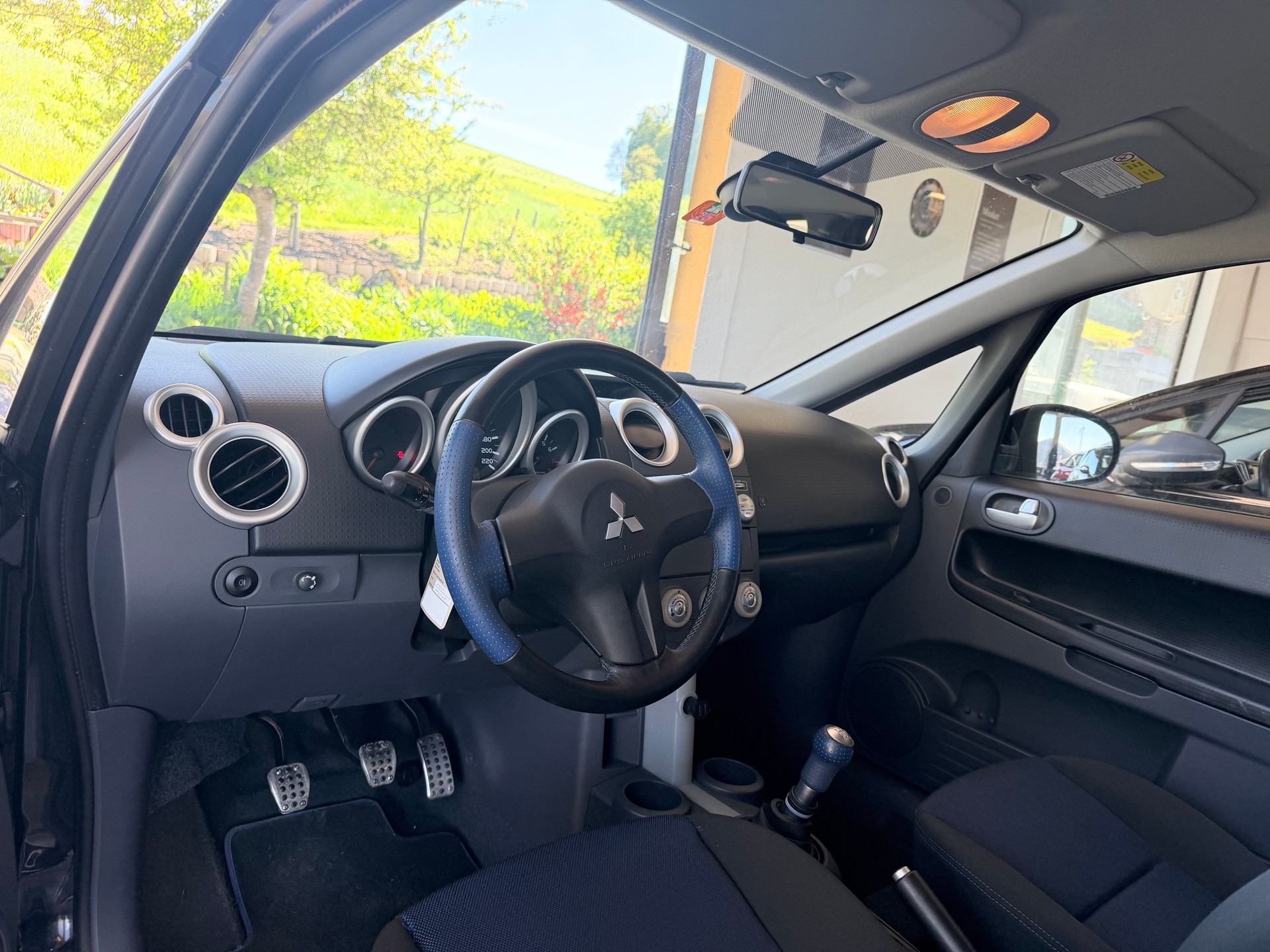 MITSUBISHI Colt 1.3 16V Fashion-image-4