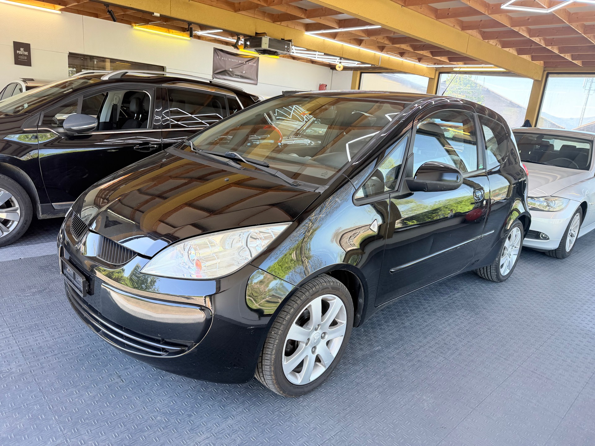 MITSUBISHI Colt 1.3 16V Fashion-image-0