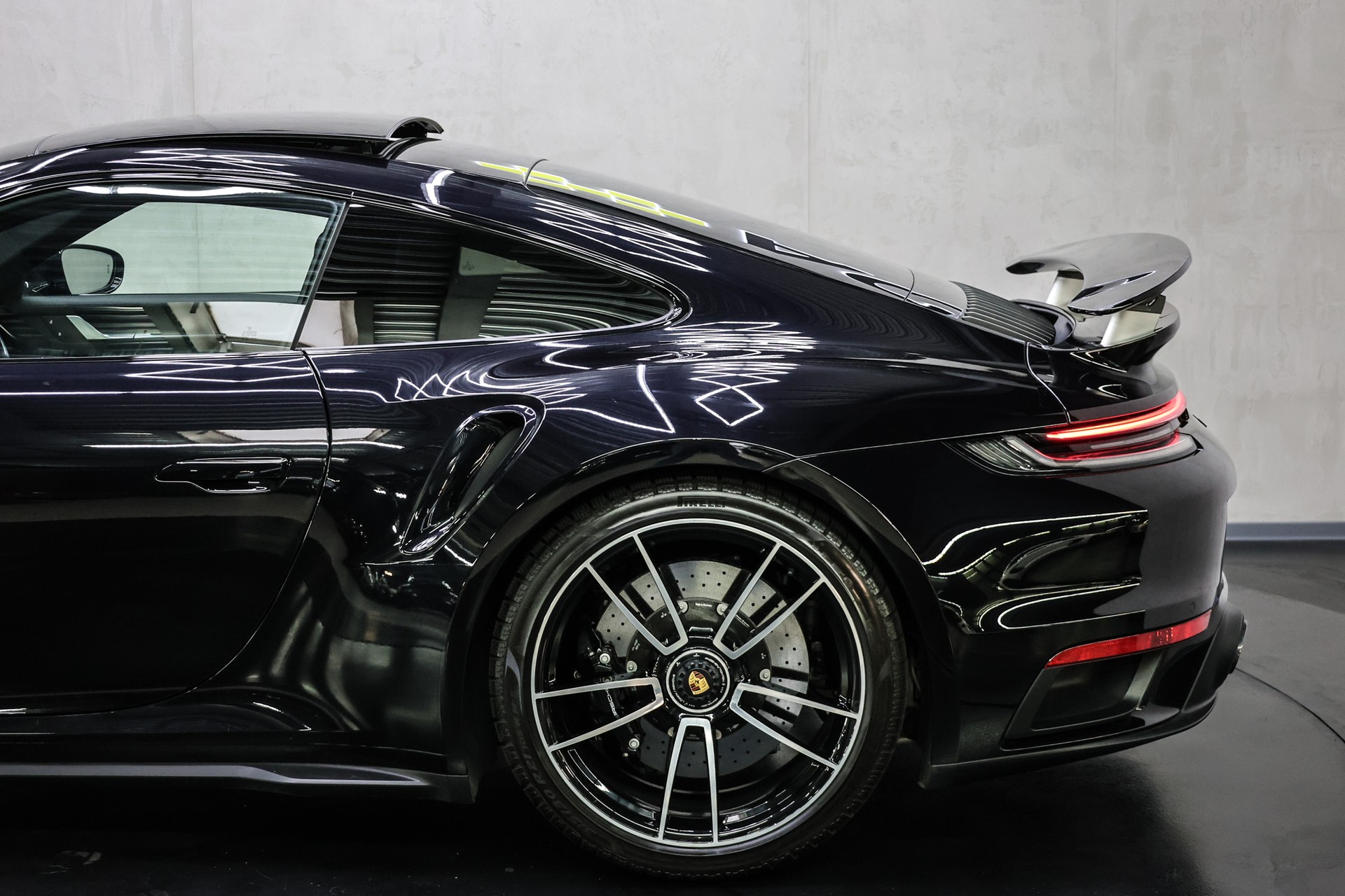 PORSCHE 911 Turbo S PDK-image-13