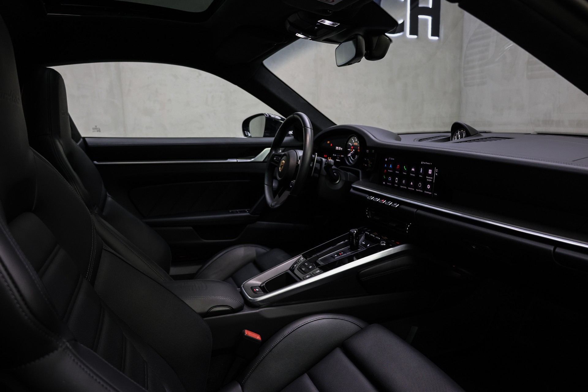 PORSCHE 911 Turbo S PDK-image-40
