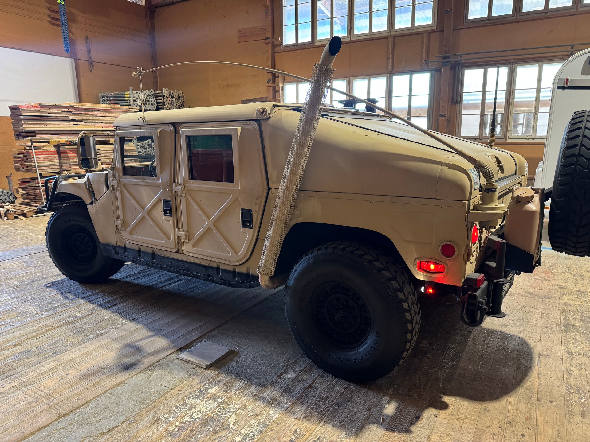 HUMMER Slantback 6.2D US Armi-image-1