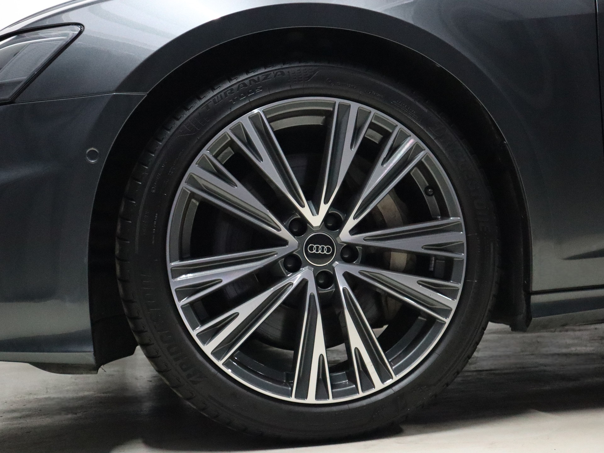 AUDI A6 Avant 55 TFSI S-Line quattro S-tronic - Panorama - Navigation - Leder - Head-Up - Kamera - 340 PS-image-7