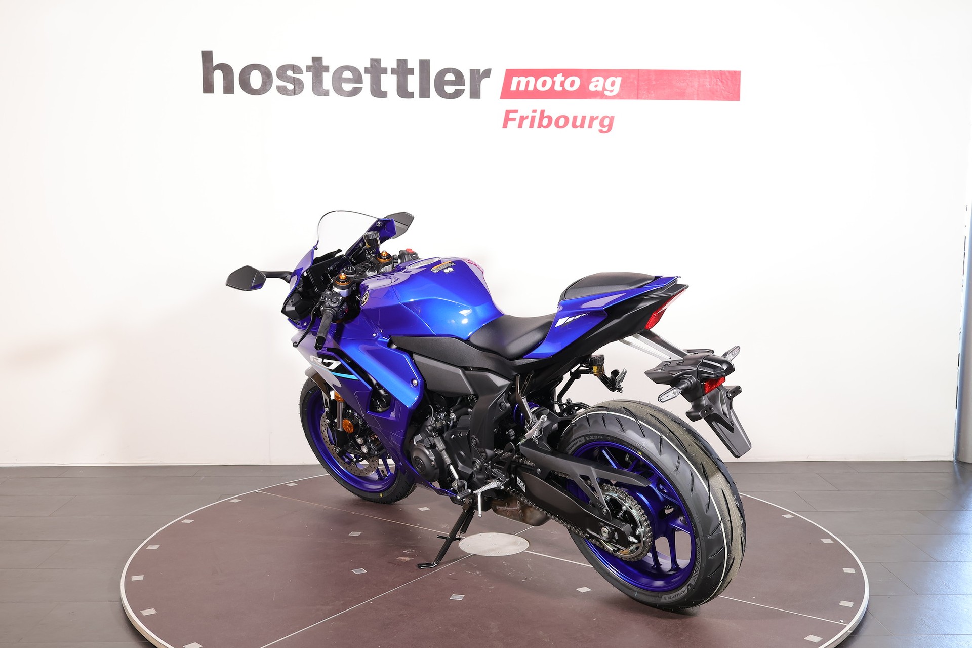 YAMAHA R7 35 kW-showroom-element-2