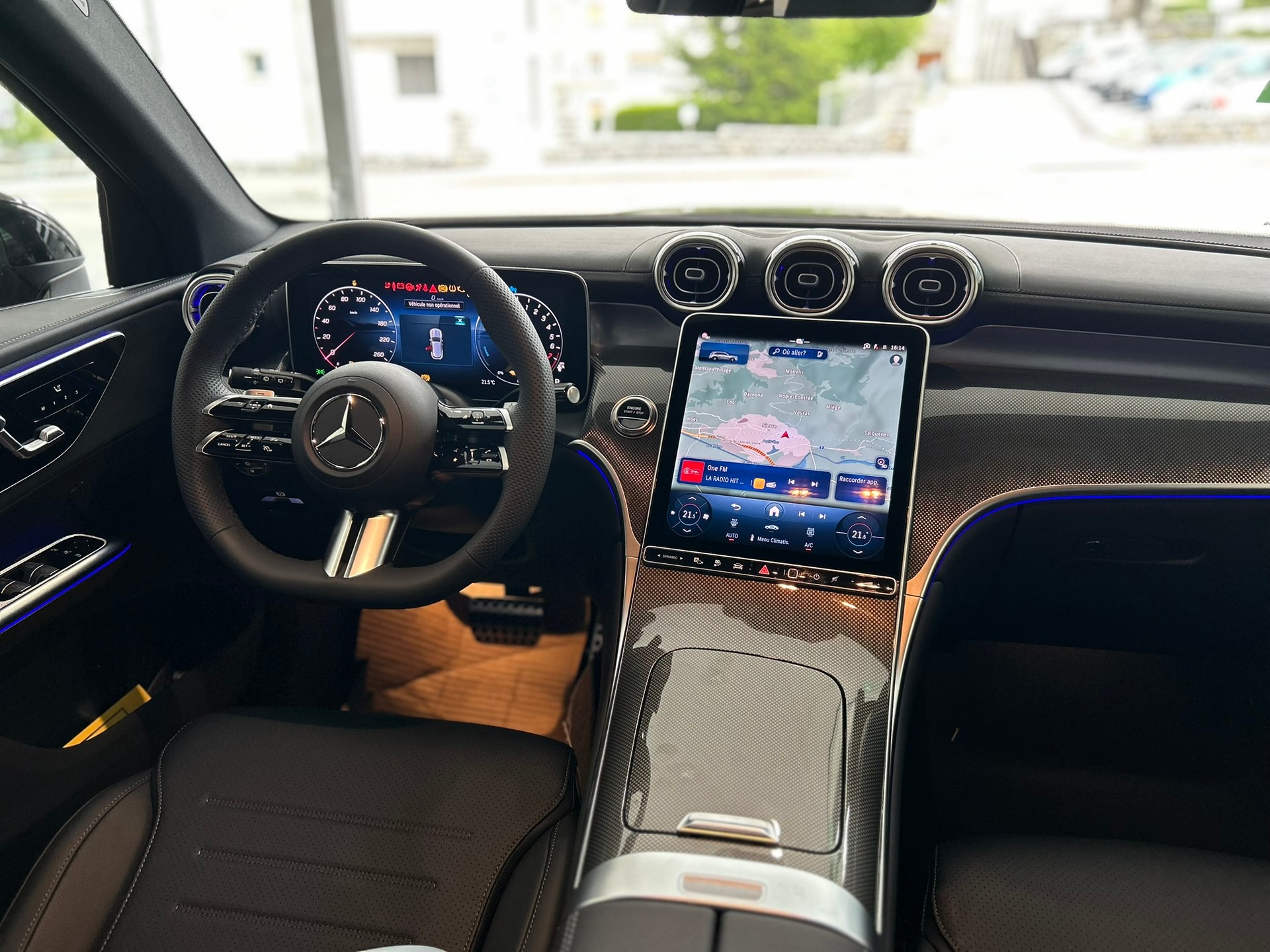 MERCEDES-BENZ GLC 400 e 4Matic EQ Star 9G-Tronic-image-9