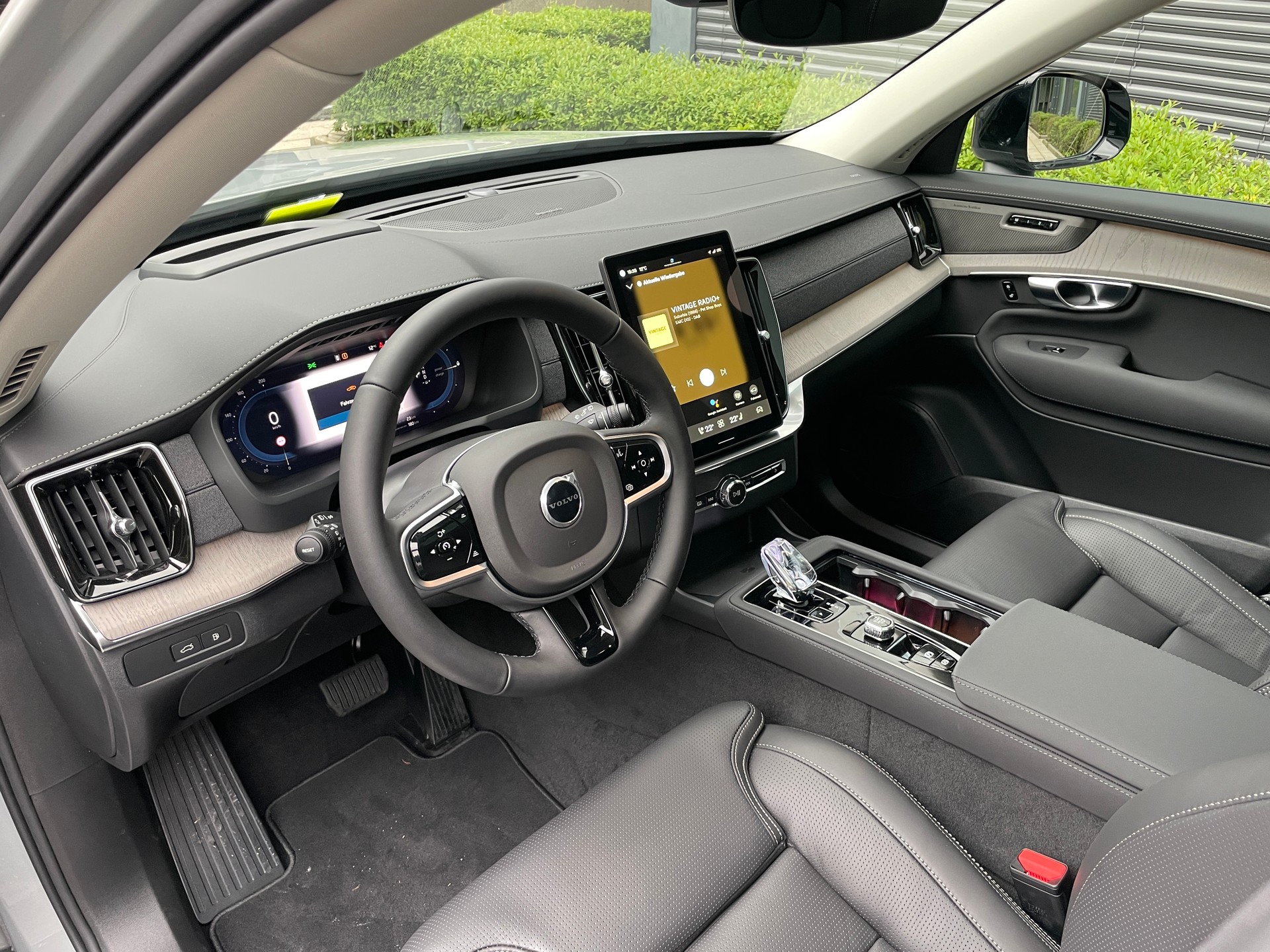 VOLVO XC90 T8 eAWD PluginHybrid Plus Dark Geartronic, Polestar Performance mit AHK-image-7