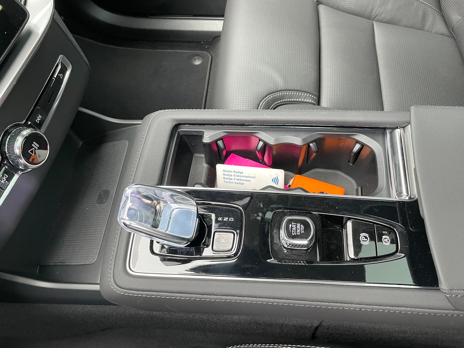 VOLVO XC90 T8 eAWD PluginHybrid Plus Dark Geartronic, Polestar Performance mit AHK-image-19