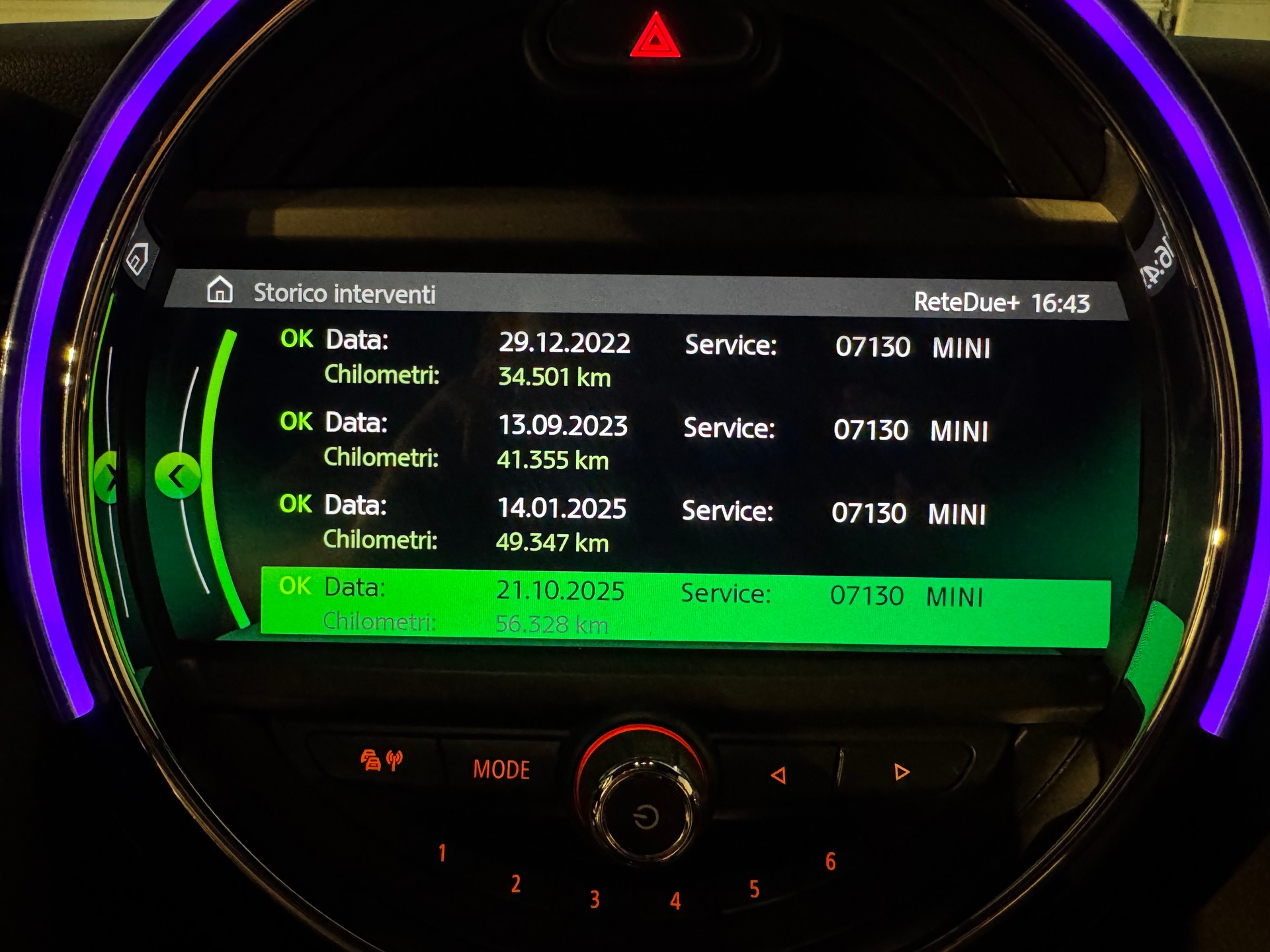 MINI Cooper Steptronic DKG-image-22