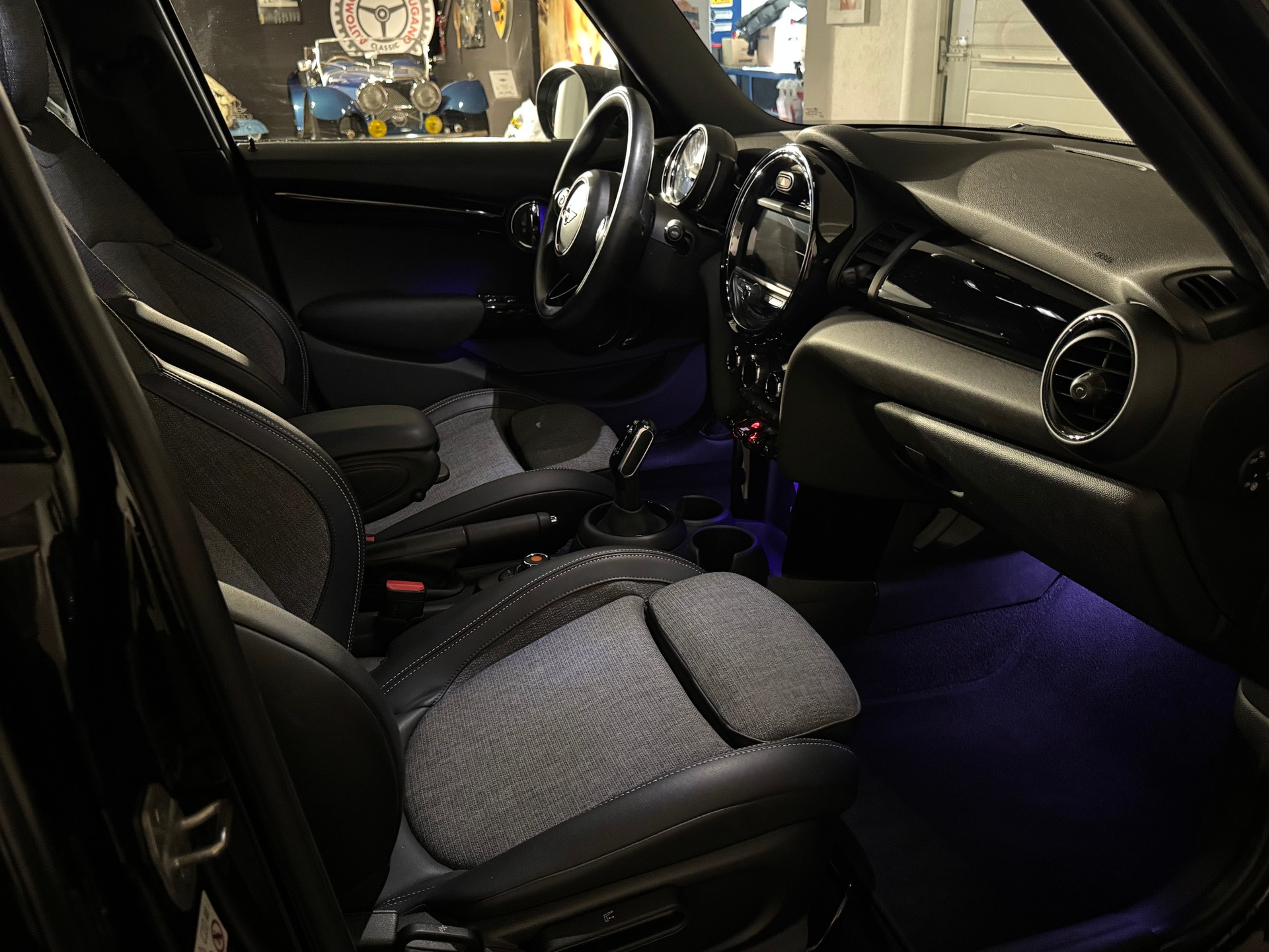 MINI Cooper Steptronic DKG-image-12