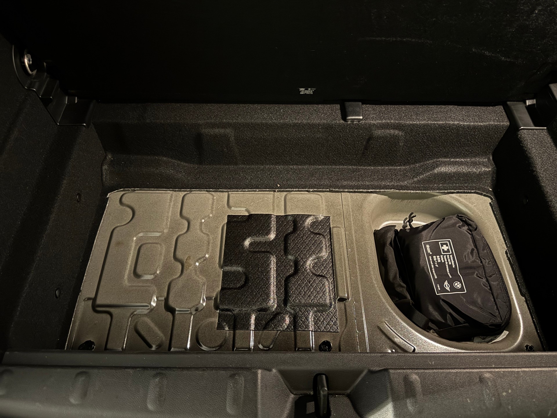 MINI Cooper Steptronic DKG-image-19