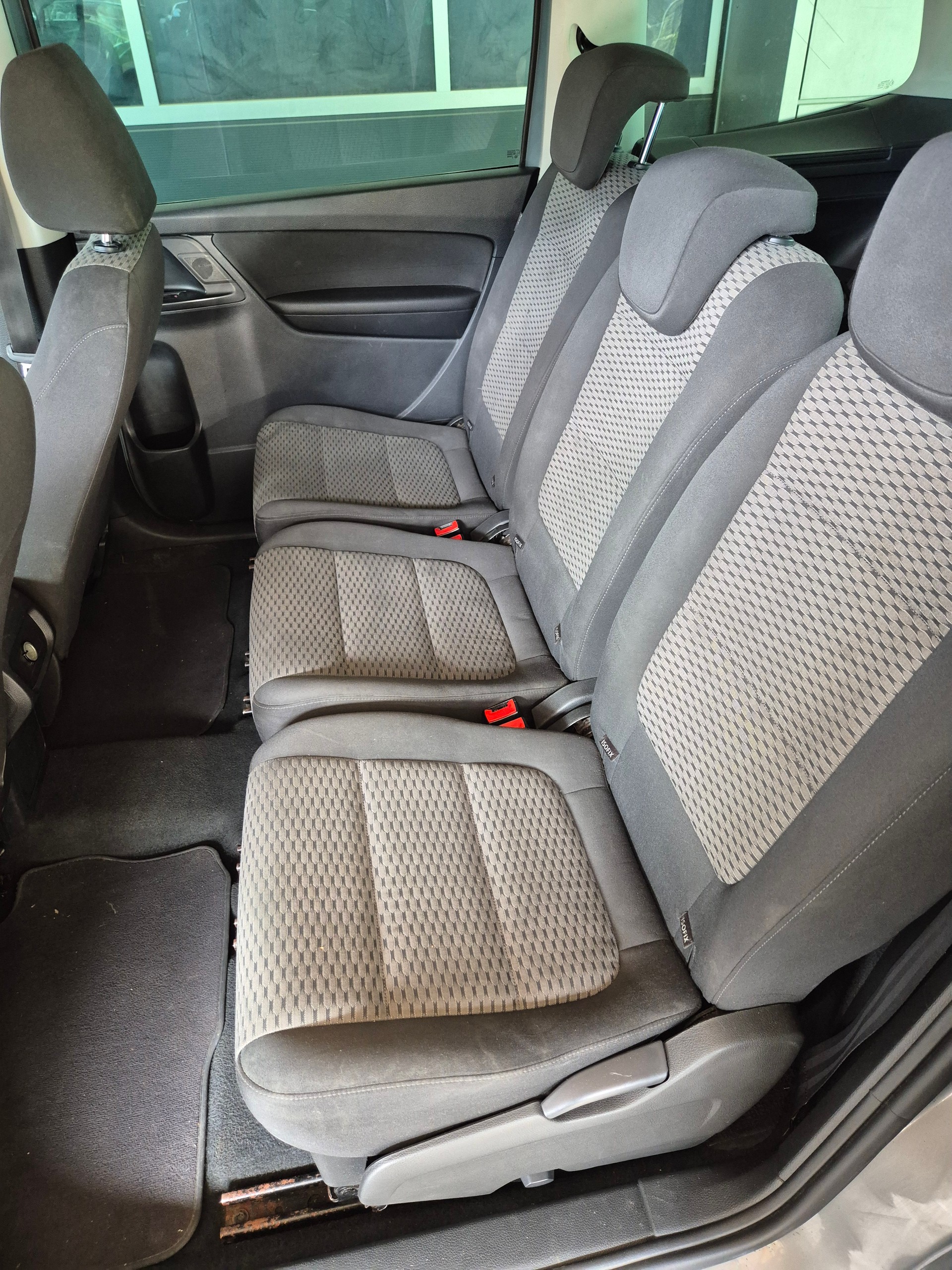 VW Sharan 2.0 TDI BMT Comfortline DSG *7 Plätzer*-image-7