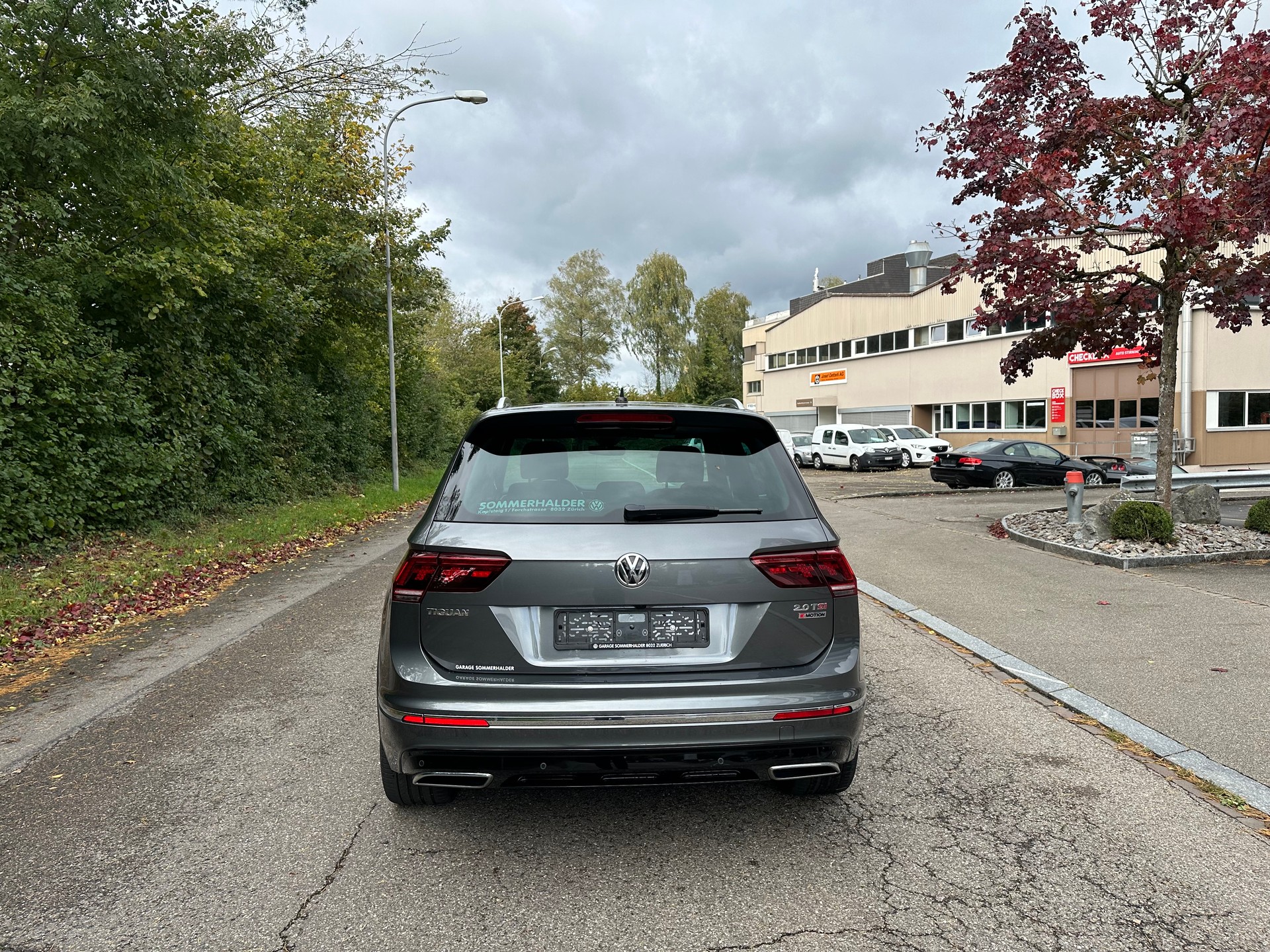 VW Tiguan 2.0 RL 4Motion DSG-image-12