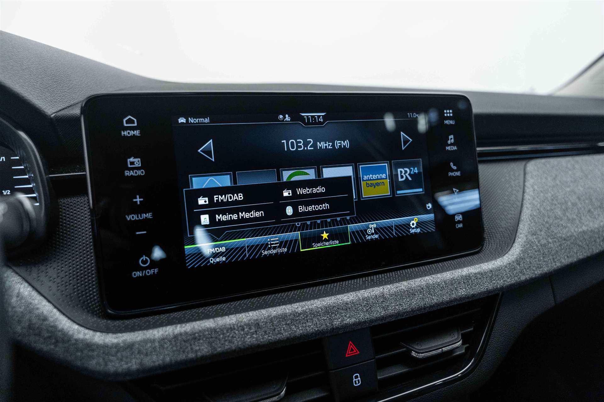 SKODA Kamiq 1.5 TSI Selection DSG-image-19