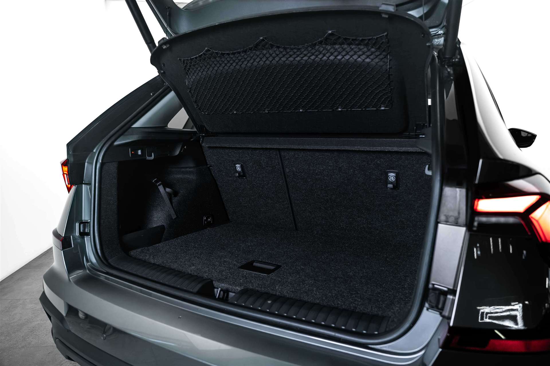 SKODA Kamiq 1.5 TSI Selection DSG-image-5