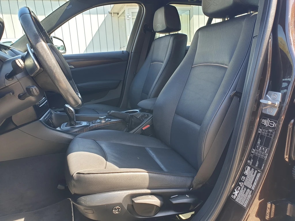 BMW X1 xDrive 20d xLine Steptronic ** Voll-Leder ** Gr-Navi ** RF-Kamera ** Sitzheizung ** Tempomat ** Ab MFK-image-10