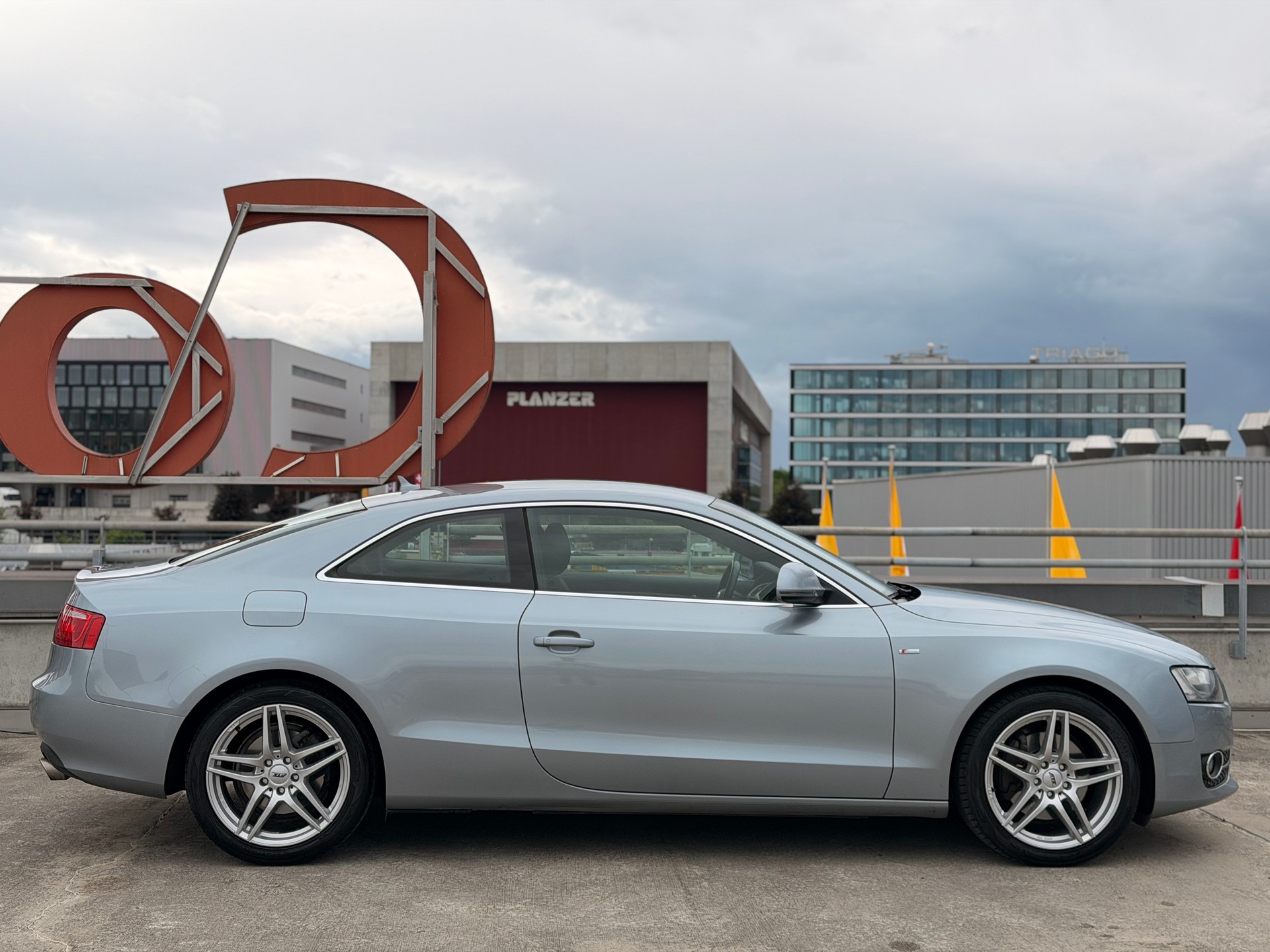AUDI 3.2 FSI Coupe Quattro multitronic-image-2