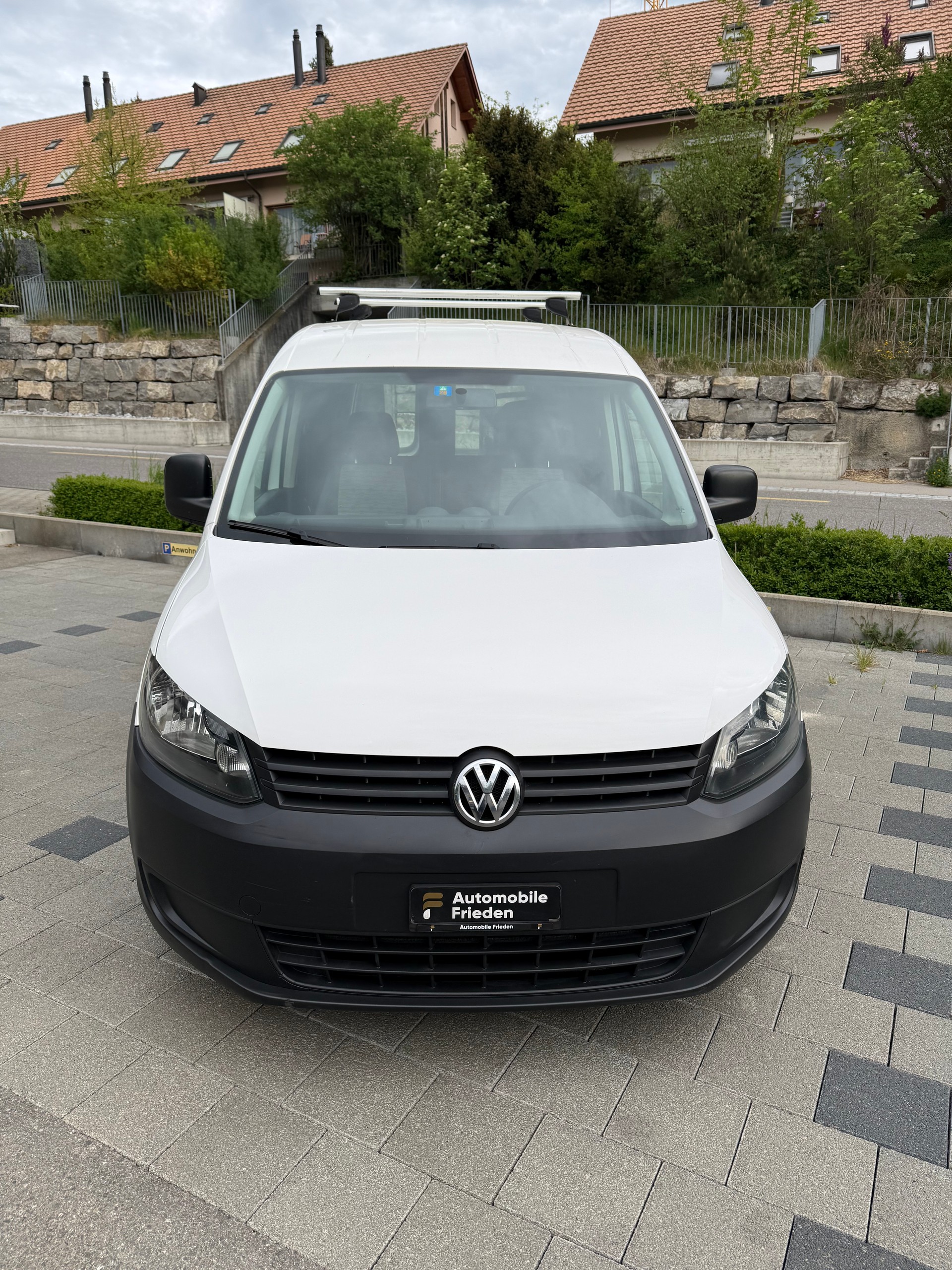 VW Caddy 1.2 TSI-image-1