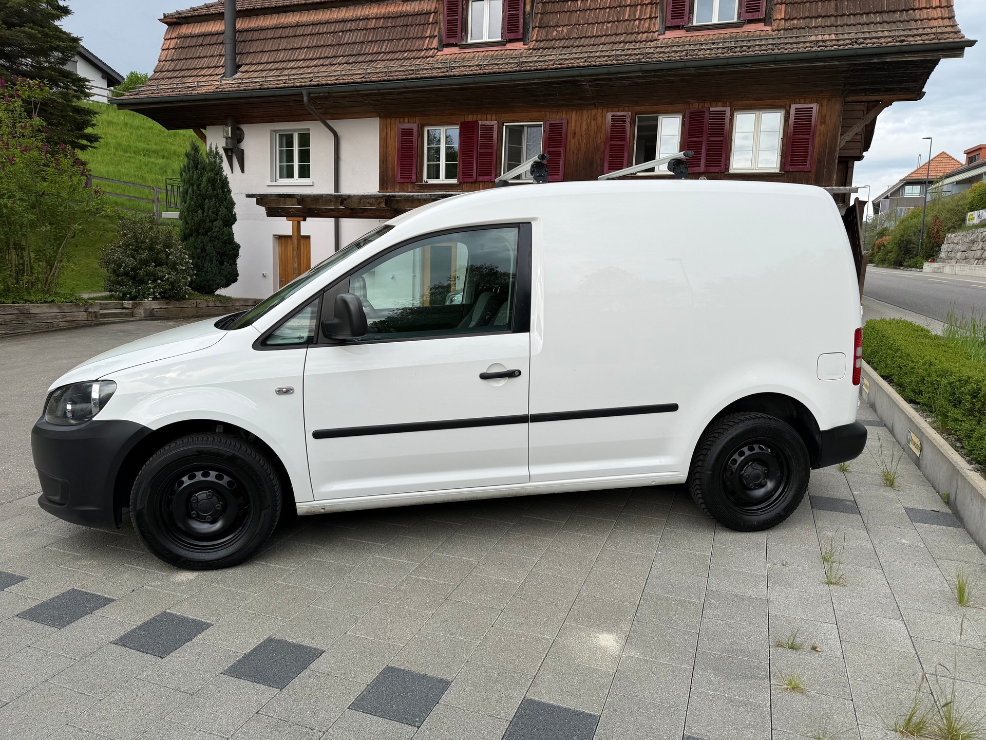 VW Caddy 1.2 TSI-image-3