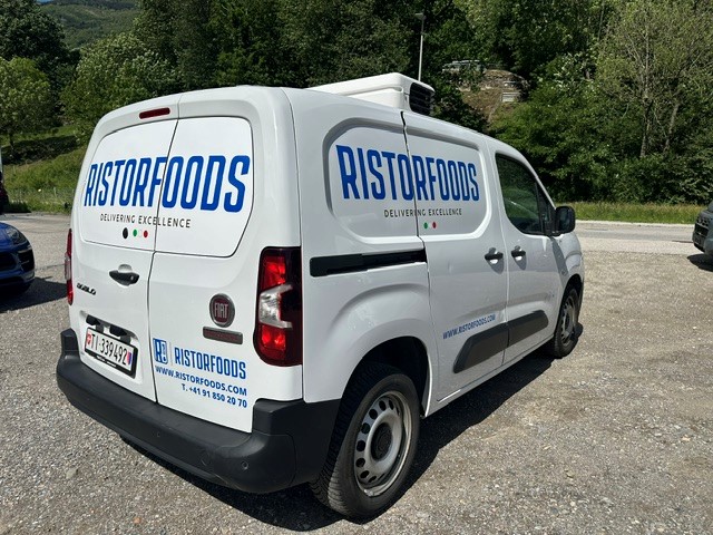 FIAT Doblo 1.5 BlueHDi L1 1000kg Swiss Edition A-image-5