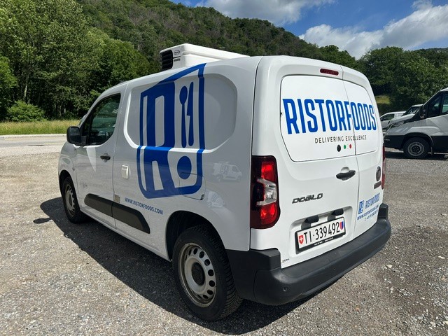 FIAT Doblo 1.5 BlueHDi L1 1000kg Swiss Edition A-showroom-element-3