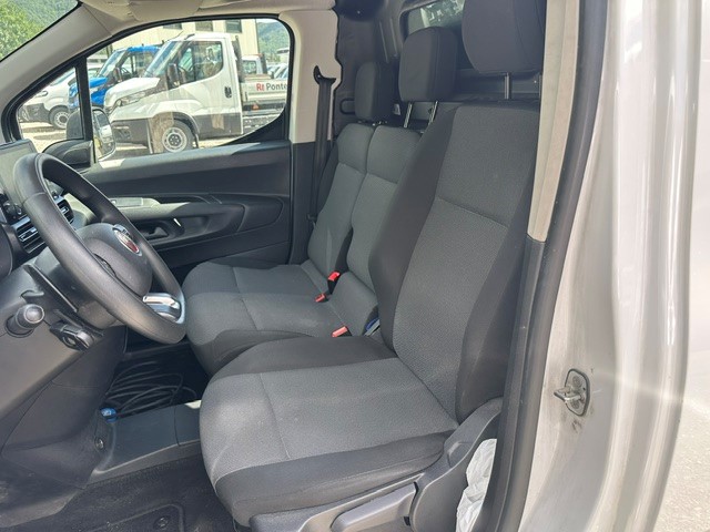 FIAT Doblo 1.5 BlueHDi L1 1000kg Swiss Edition A-image-17