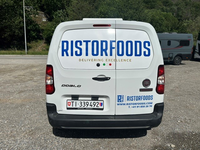 FIAT Doblo 1.5 BlueHDi L1 1000kg Swiss Edition A-image-4