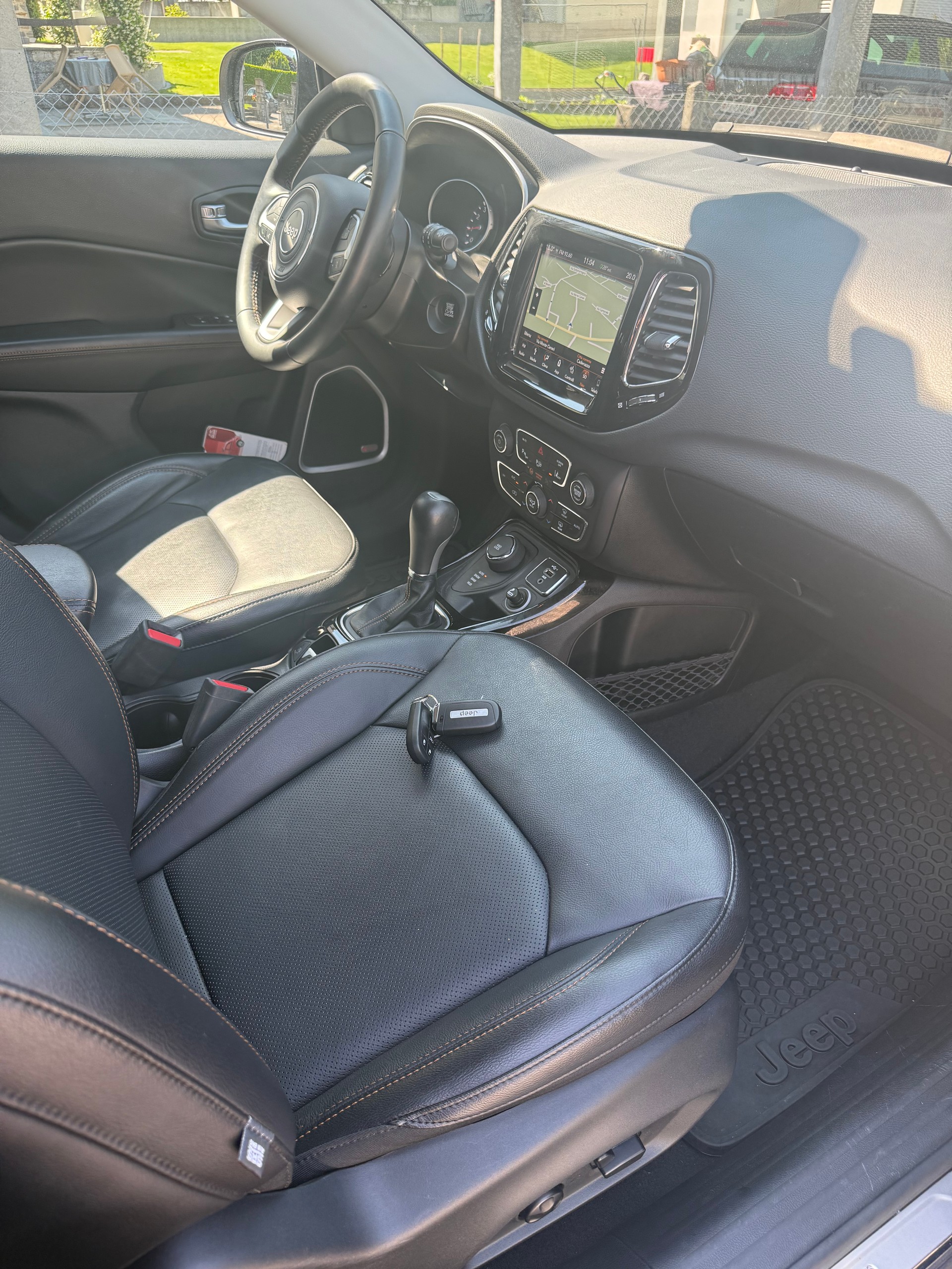 JEEP Compass 1.4 Turbo Limited AWD 9ATX-image-14