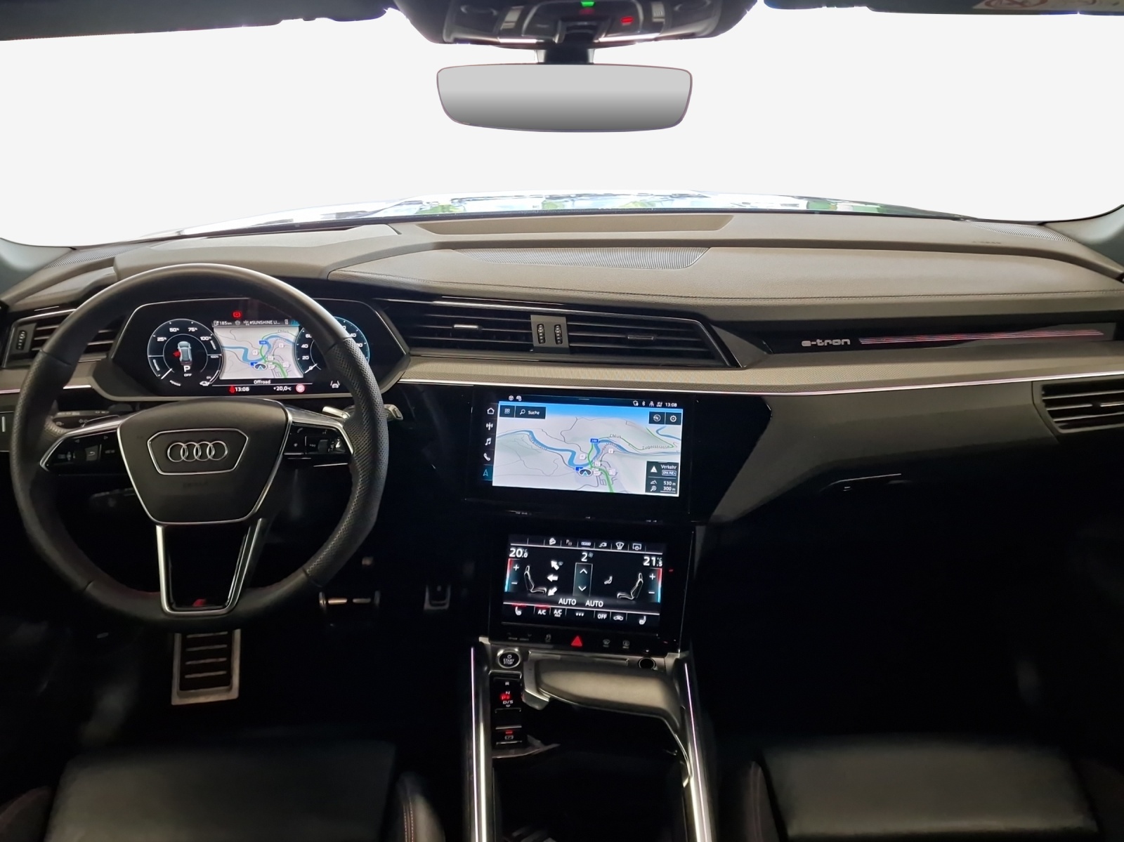 AUDI Q8 55 e-tron Black Edition quattro-image-8