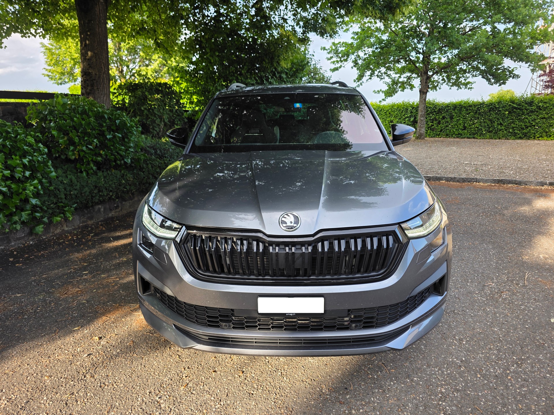SKODA 2.0 TDI 200 Sportline DSG-image-2