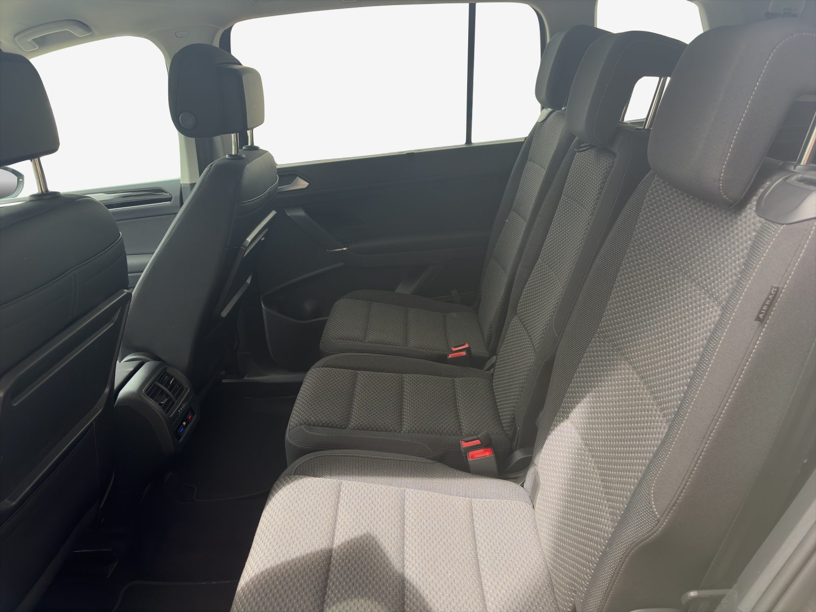 VW Touran 1.5 TSI EVO Comfortline DSG-image-11