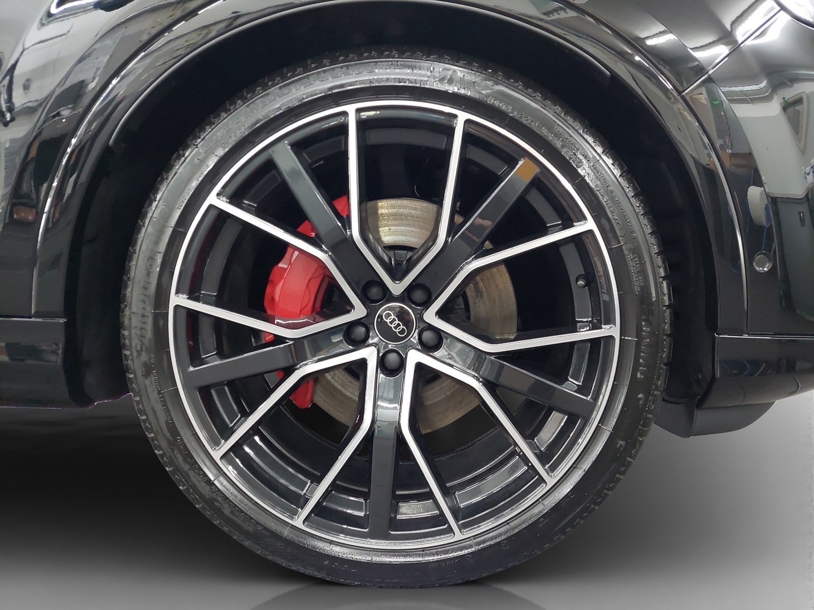 AUDI Q7 SUV TDI quattro 210 kW S Line tiptronic-image-15