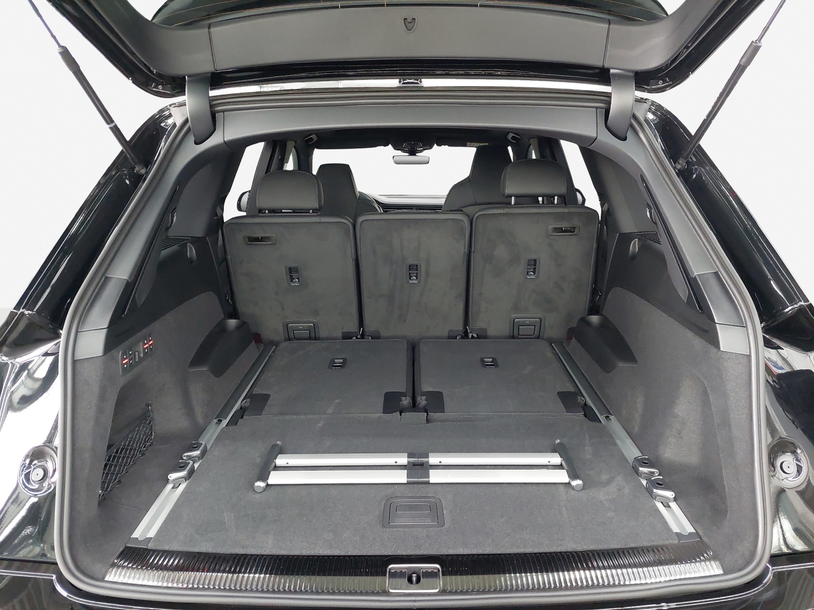 AUDI Q7 SUV TDI quattro 210 kW S Line tiptronic-image-12