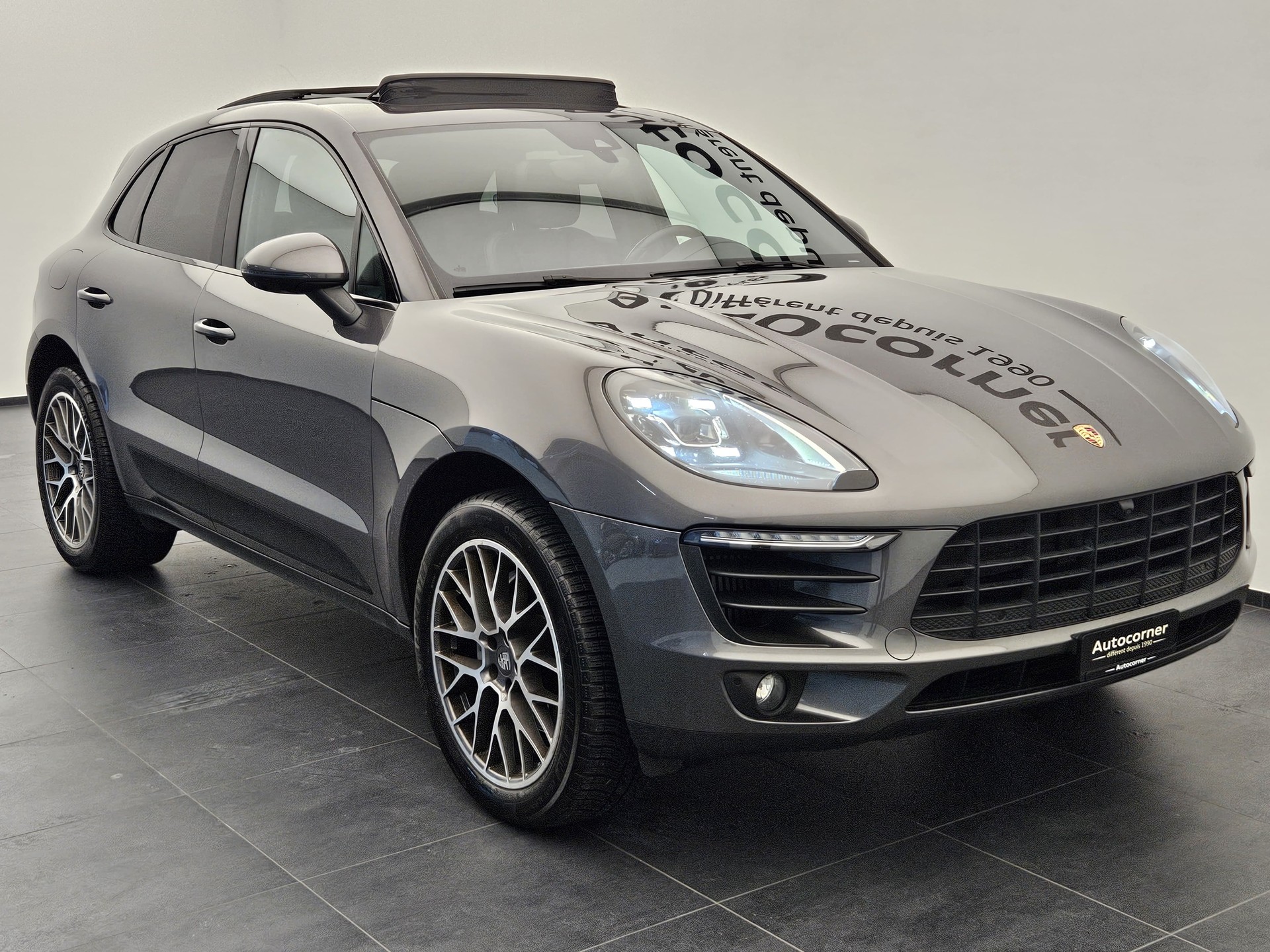 PORSCHE Macan S PDK-image-4