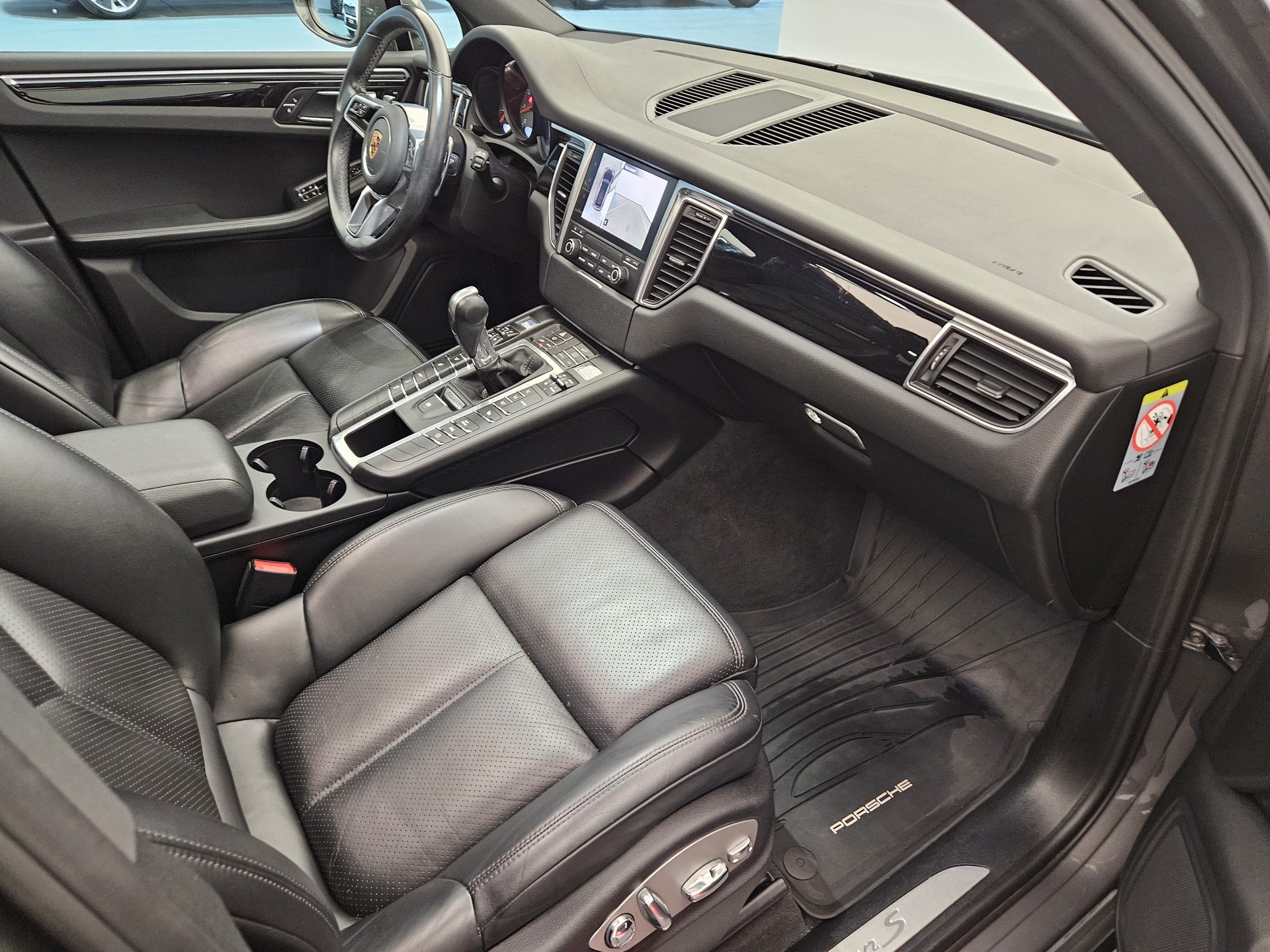 PORSCHE Macan S PDK-image-11