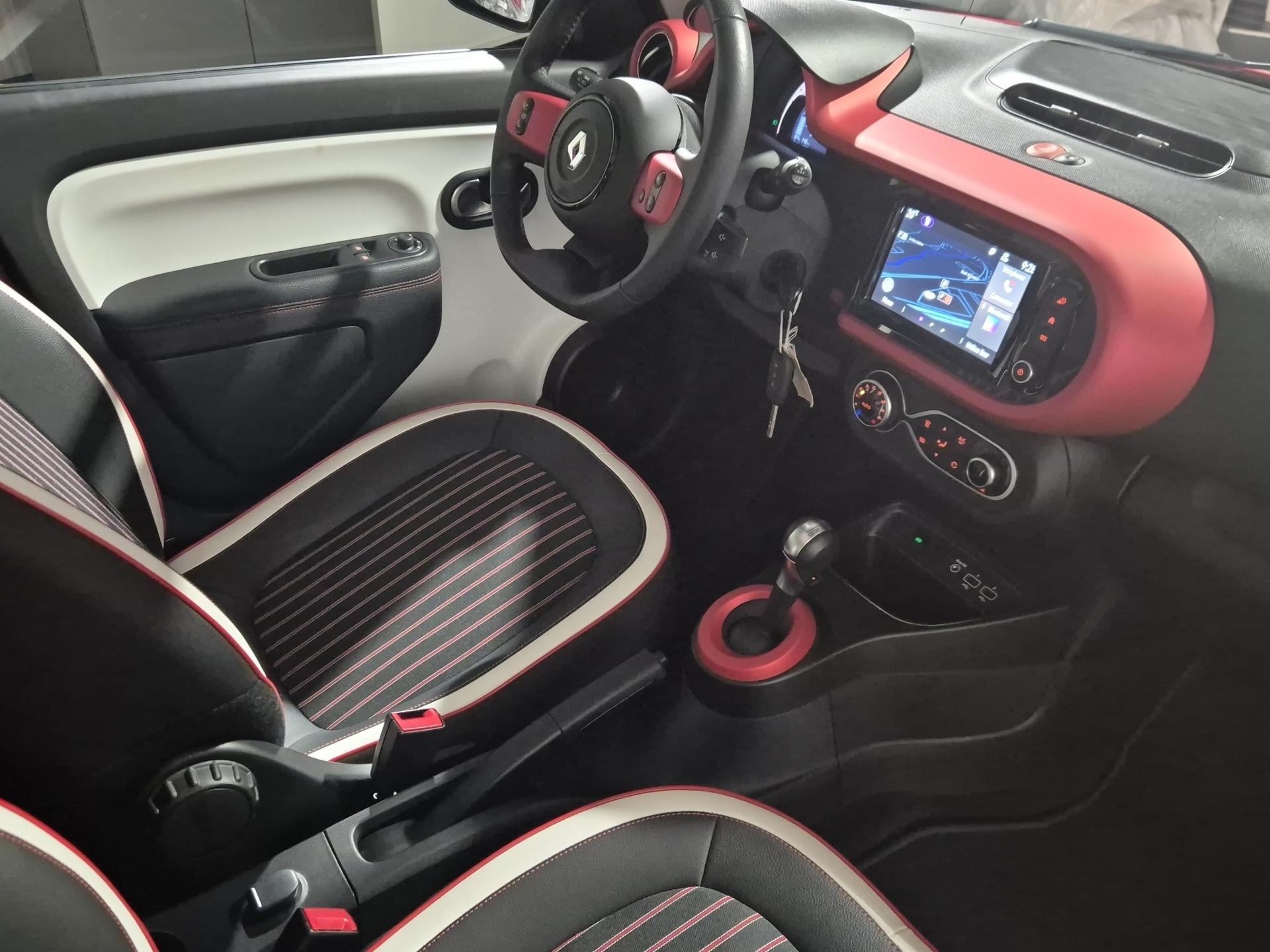 RENAULT Twingo Electric Techno-image-22