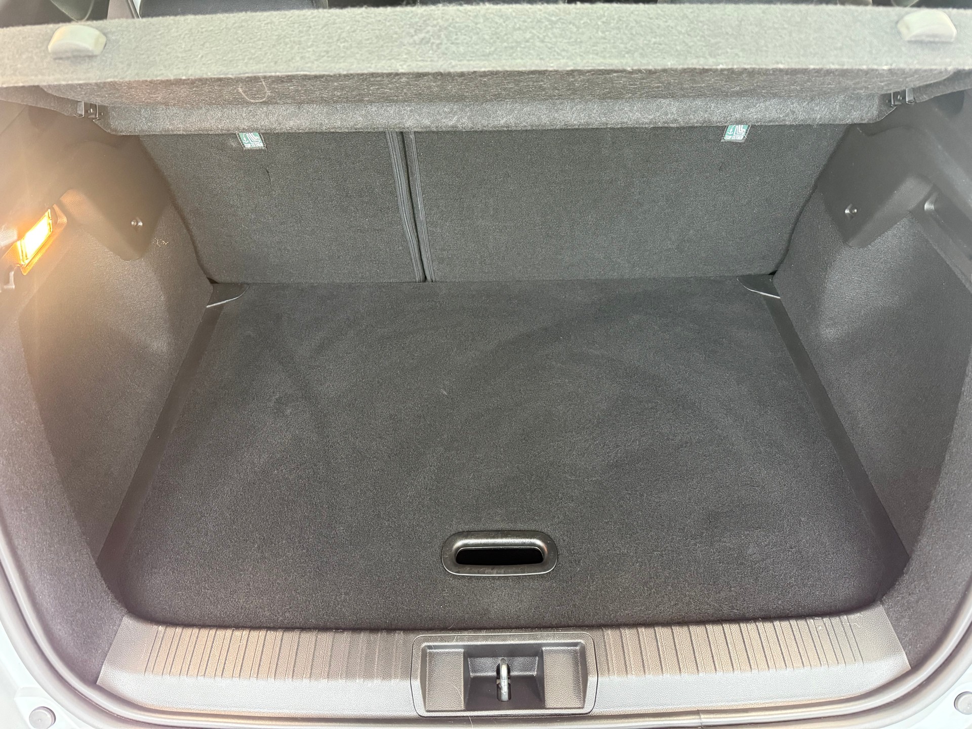 RENAULT Captur Evolution TCE 160 EDC-image-9