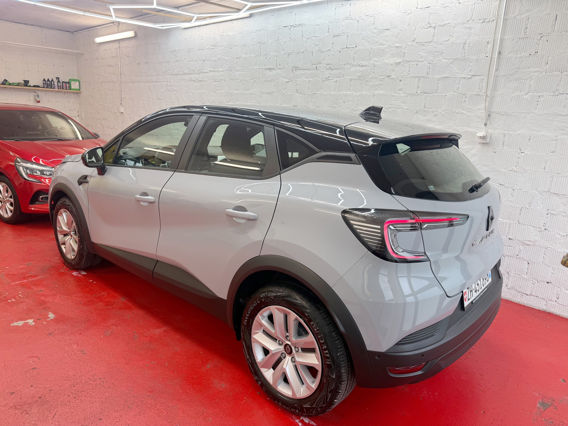 RENAULT Captur Evolution TCE 160 EDC-image-2