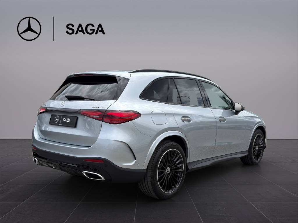 MERCEDES-BENZ GLC 220 d AMG Line 4matic-image-5