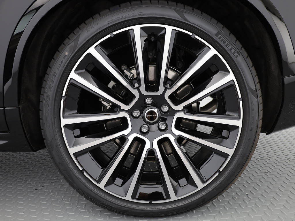 VOLVO XC90 2.0 T8 TE Ultra Bright eAWD-image-4