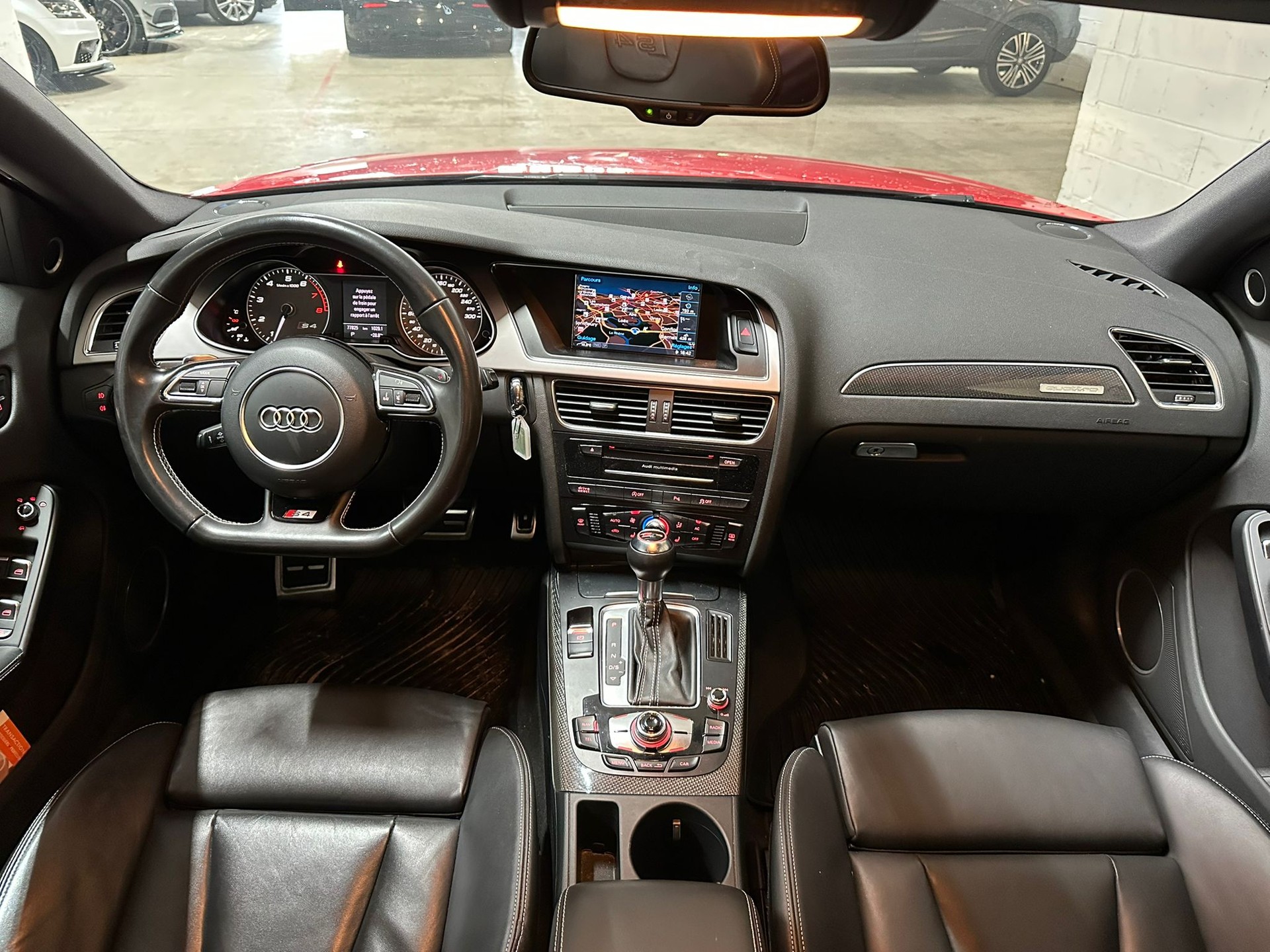 AUDI S4 Avant 3.0 TFSI quattro S-tronic-image-9