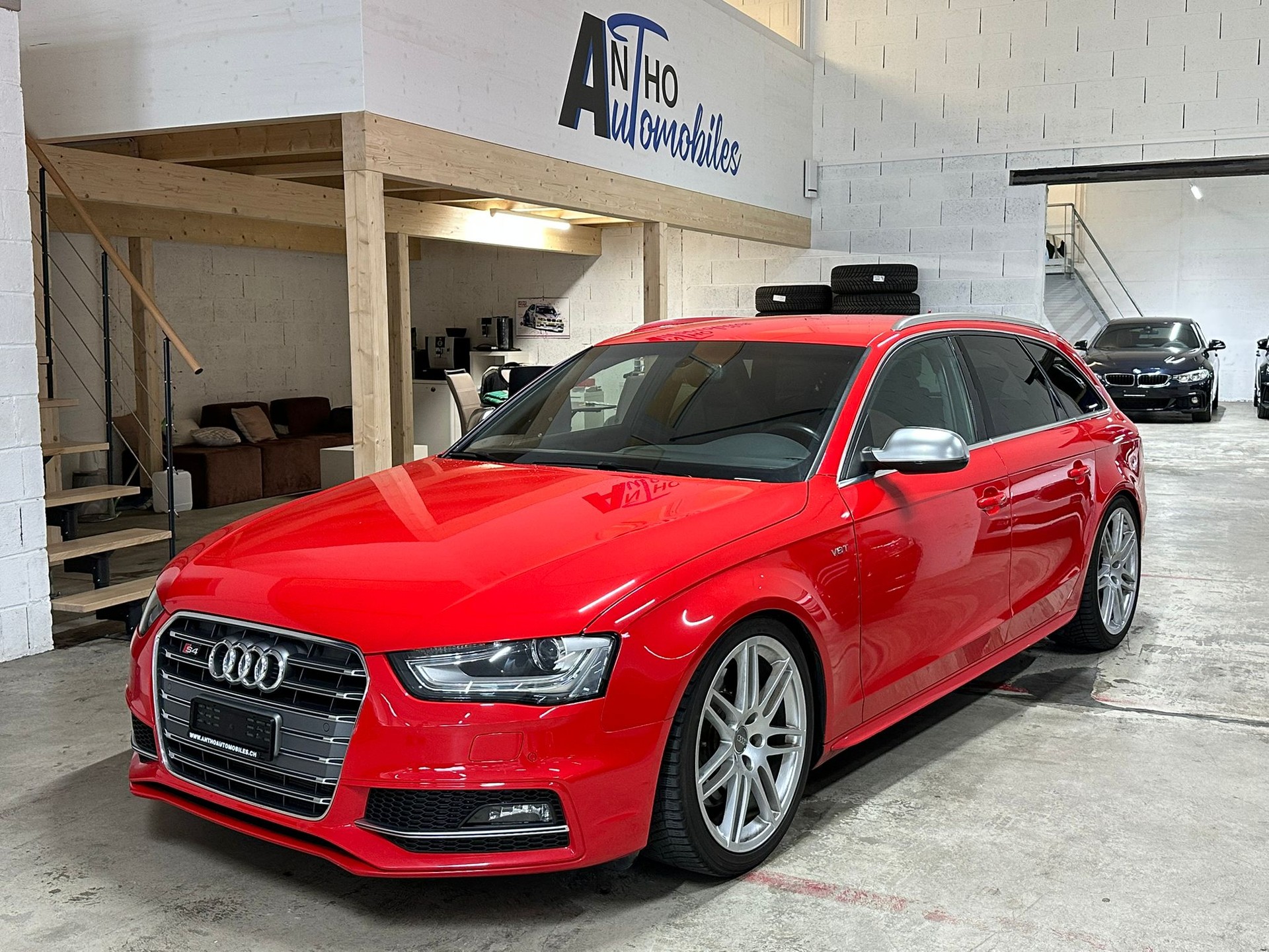 AUDI S4 Avant 3.0 TFSI quattro S-tronic-image-0