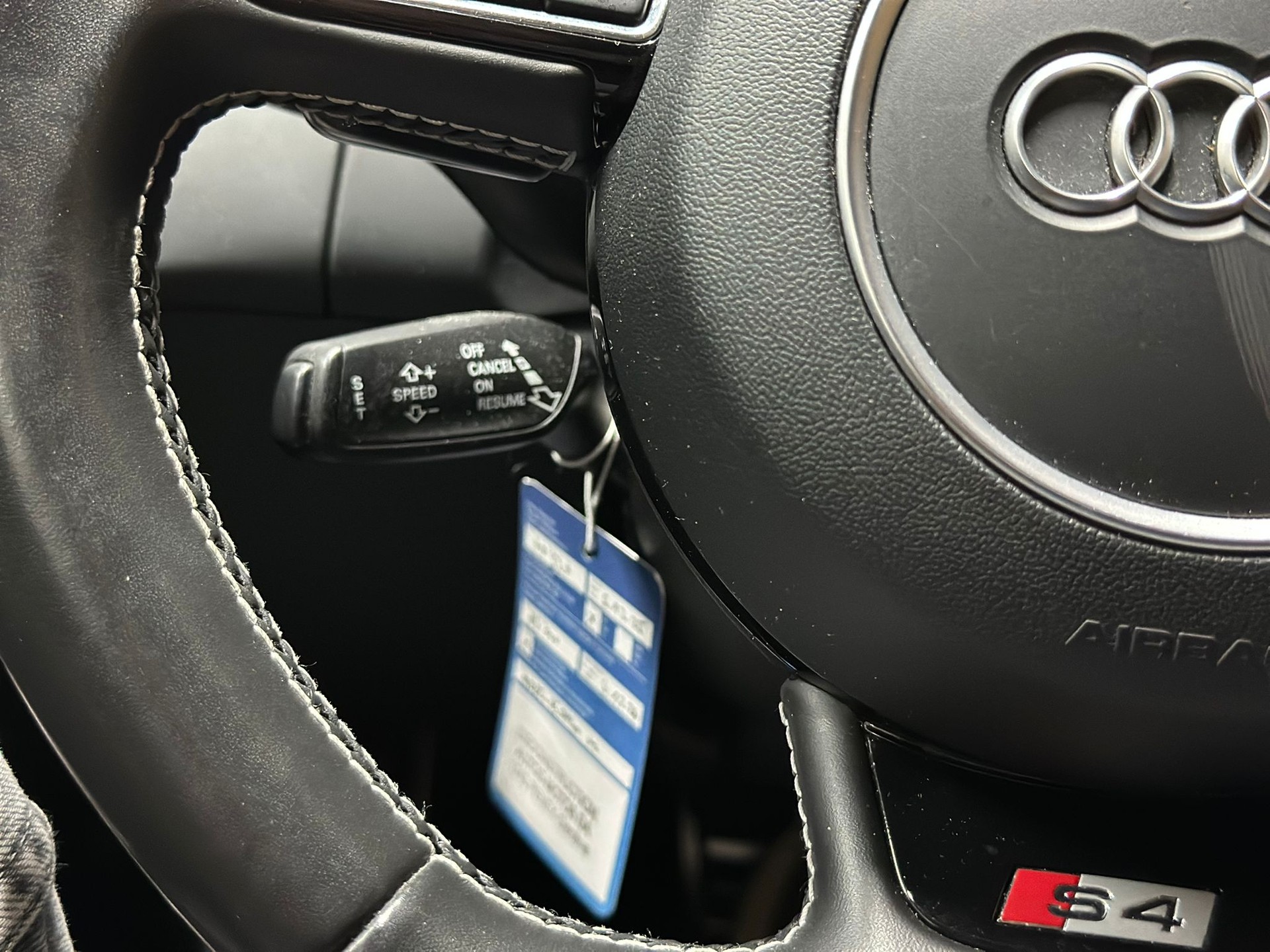 AUDI S4 Avant 3.0 TFSI quattro S-tronic-image-10