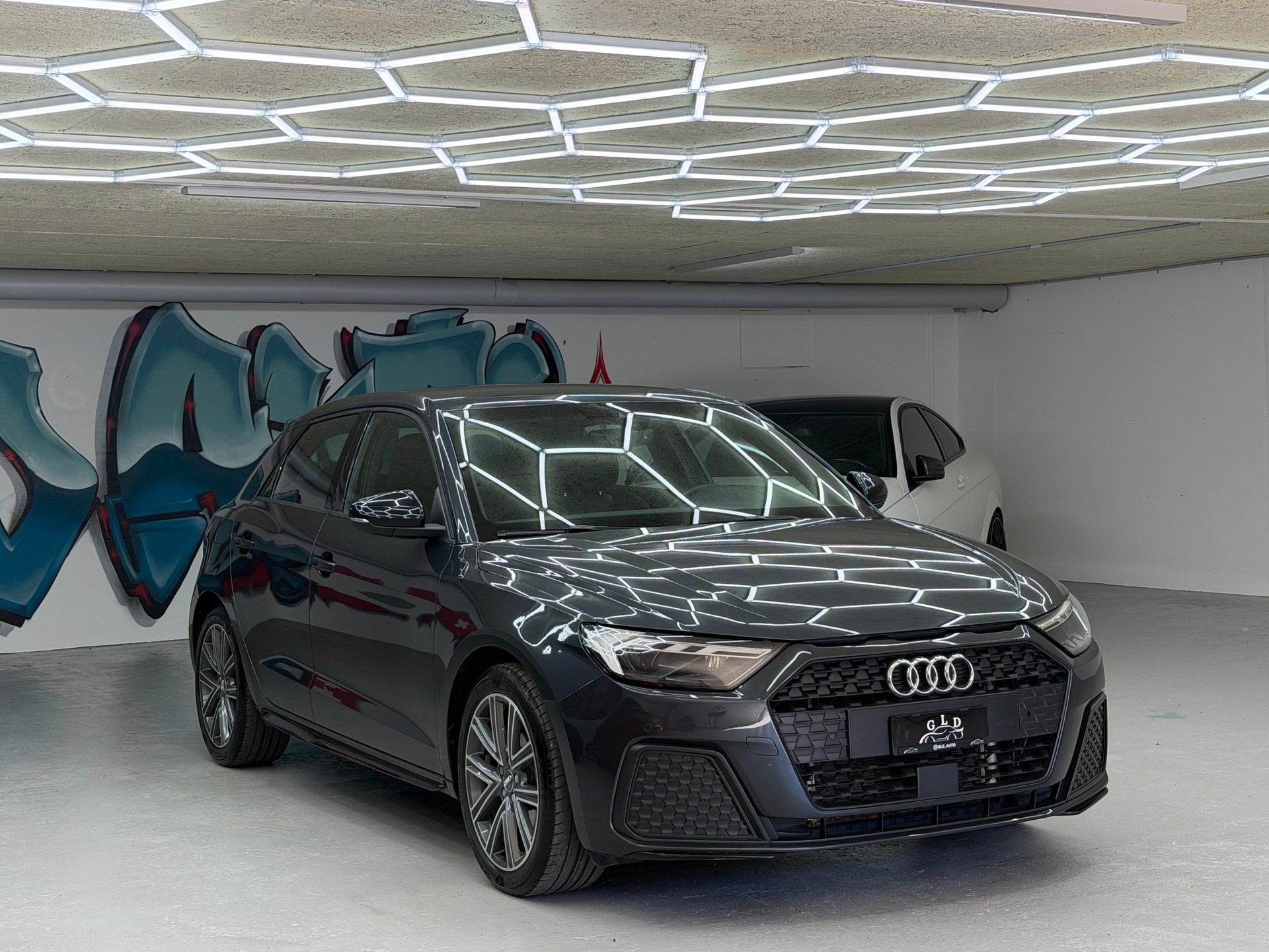 AUDI A1 Sportback 30 TFSI S Line S-tronic-image-1