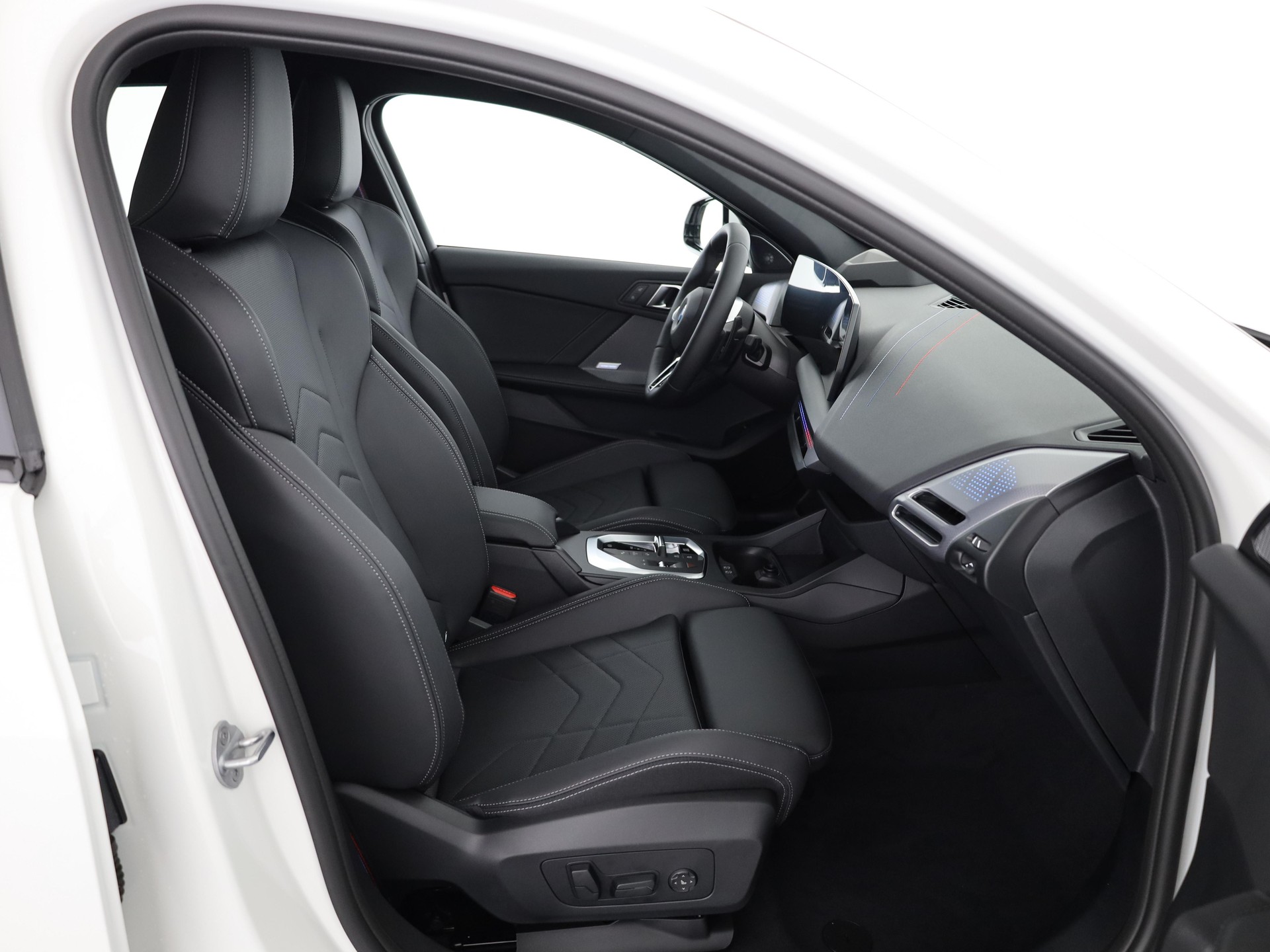 BMW 120d-image-12