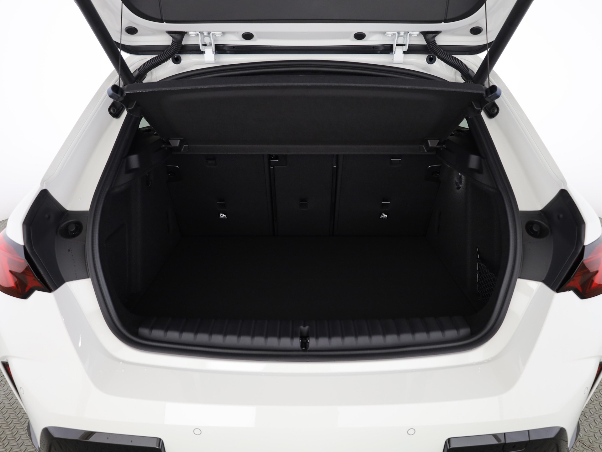 BMW 120d-image-6