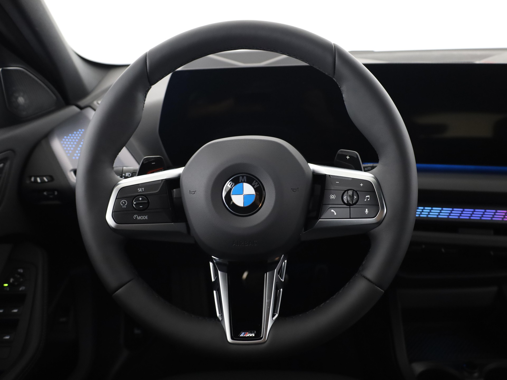 BMW 120d-image-16