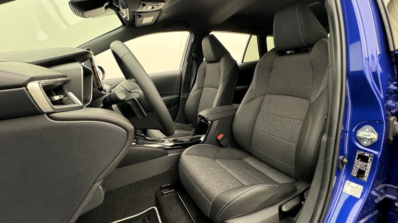 TOYOTA Corolla Touring Sports 2.0 HSD Sport e-CVT-image-4