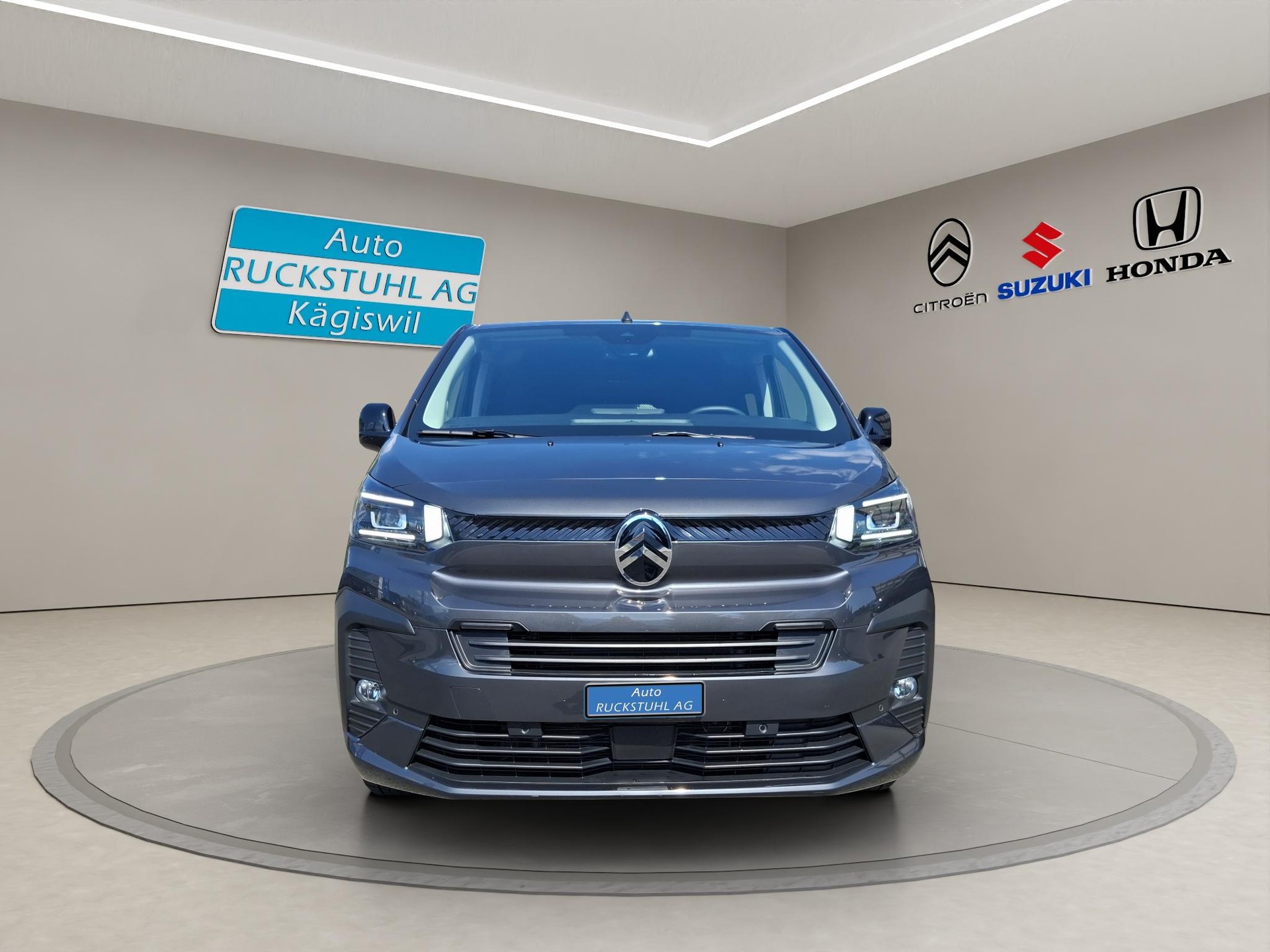 CITROEN Spacetourer M 2.0 BlueHDi 180 You S/S-image-2