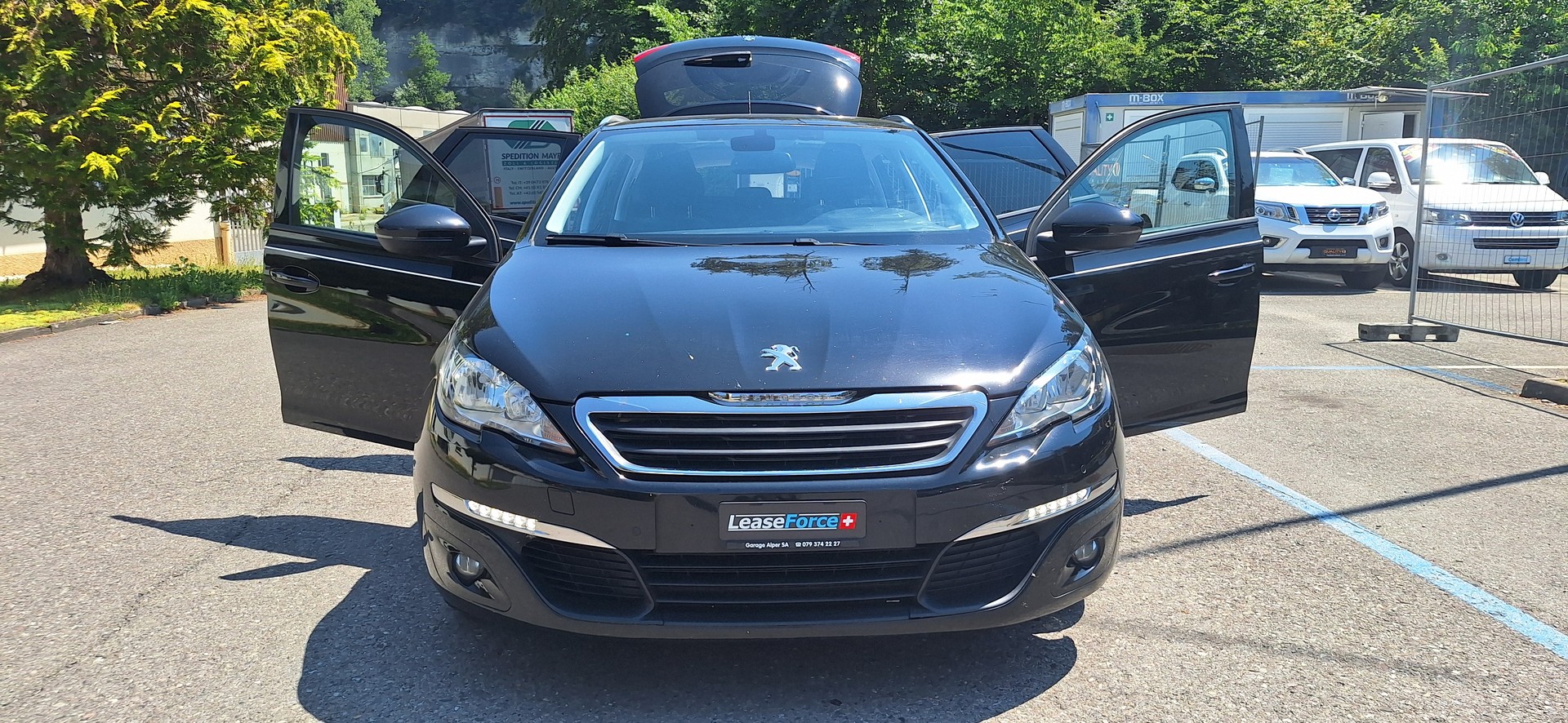 PEUGEOT 308 SW 1.2 THP Style Automatic-image-14