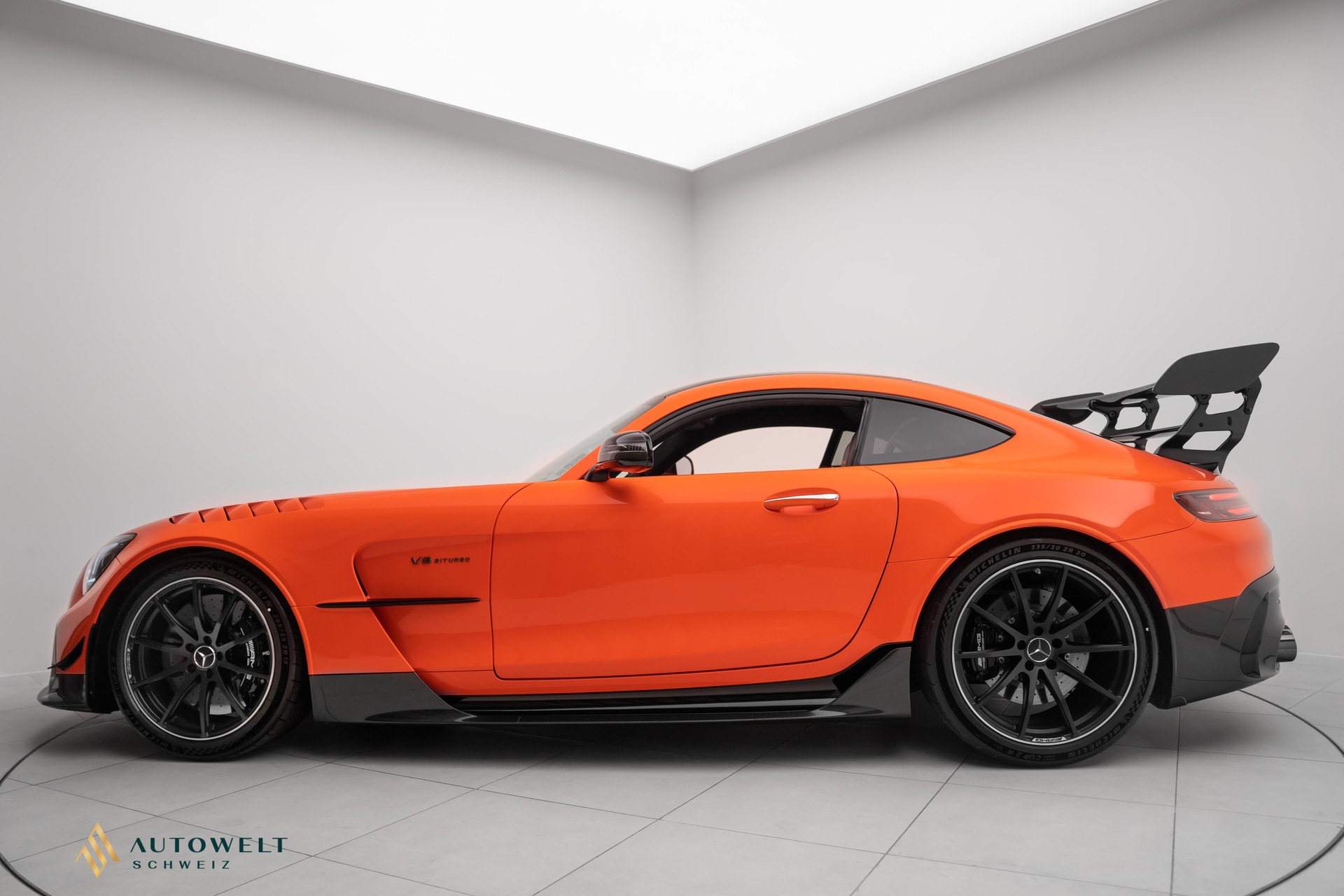 MERCEDES-BENZ AMG GT Black Series-image-1